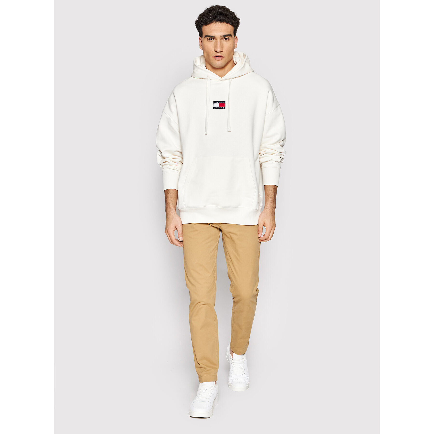 Tommy Jeans Mikina Tjm Badge DM0DM10904 Béžová Relaxed Fit - Pepit.cz