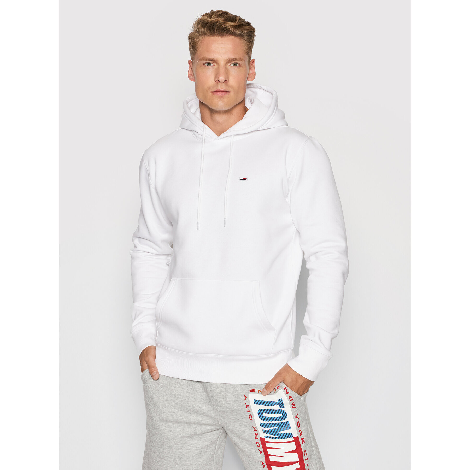 Tommy Jeans Mikina Tjm Fleece Hoodie DM0DM09593 Bílá Regular Fit - Pepit.cz