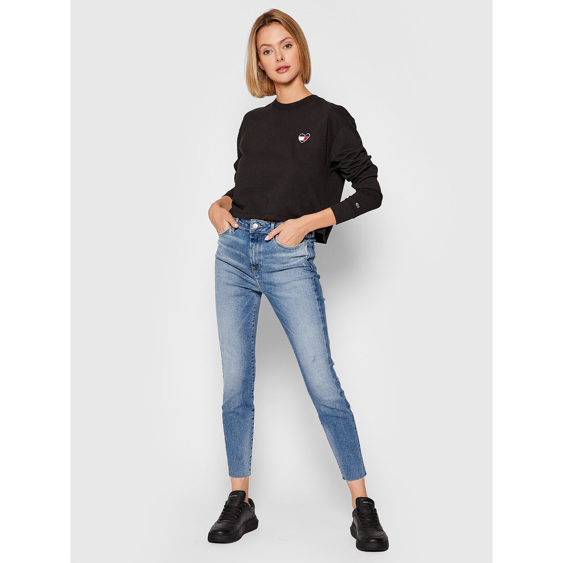 Tommy Jeans Mikina Tjw Homespun Heart DW0DW10358 Černá Boxy Fit - Pepit.cz