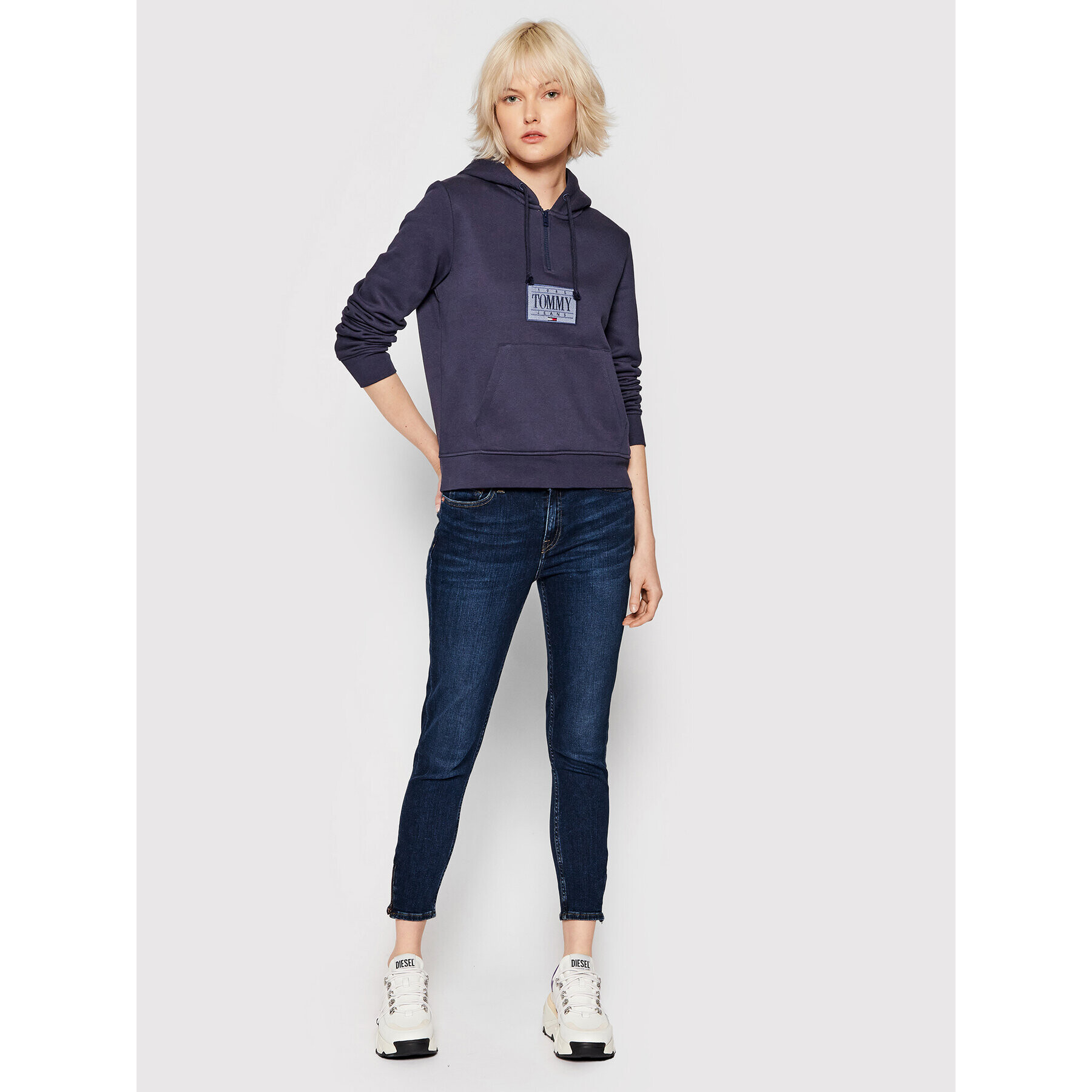 Tommy Jeans Mikina Tonal DW0DW11052 Tmavomodrá Regular Fit - Pepit.cz