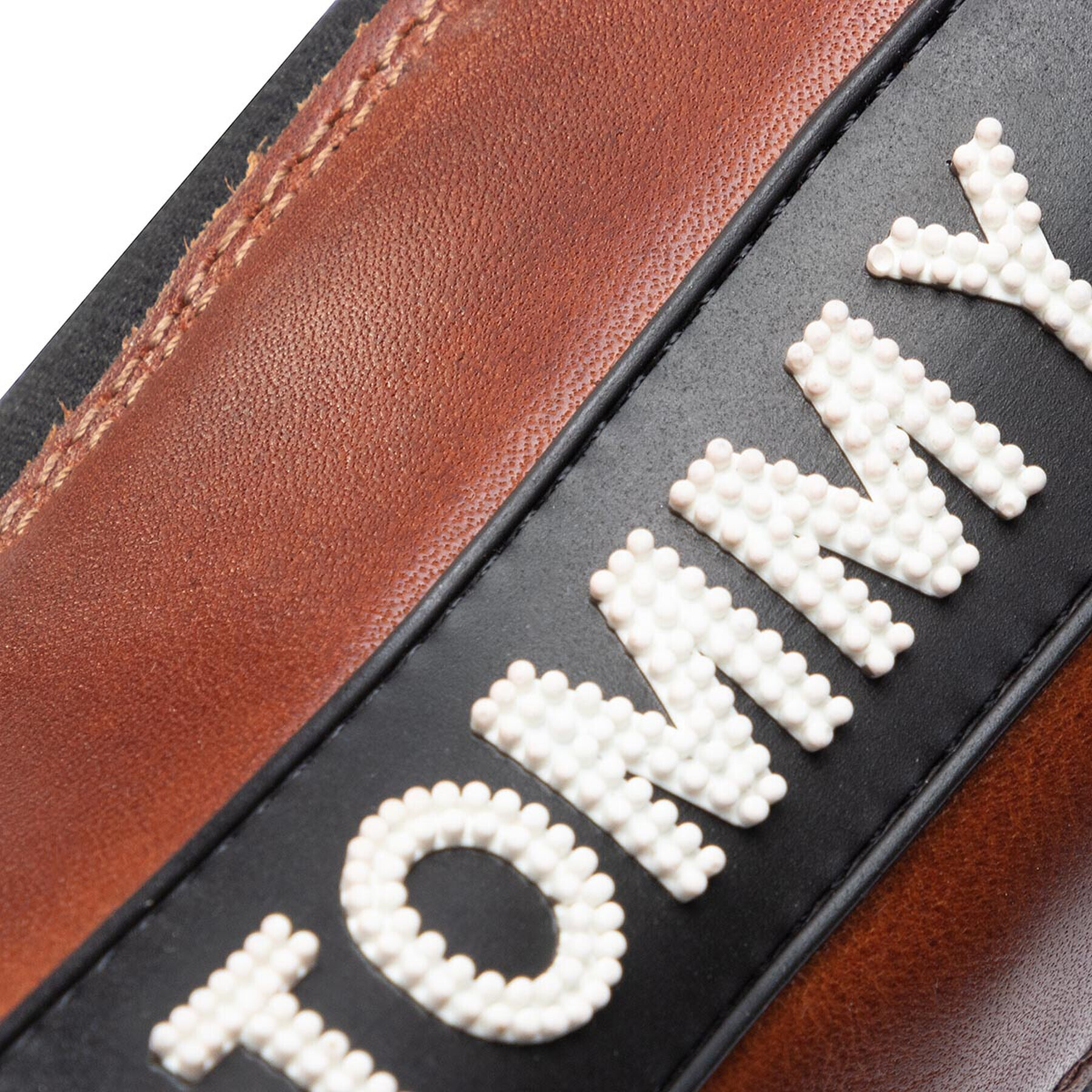 Tommy Jeans Polokozačky Pin Logo Heeled Chelsea Boot EN0EN00686 Hnědá - Pepit.cz