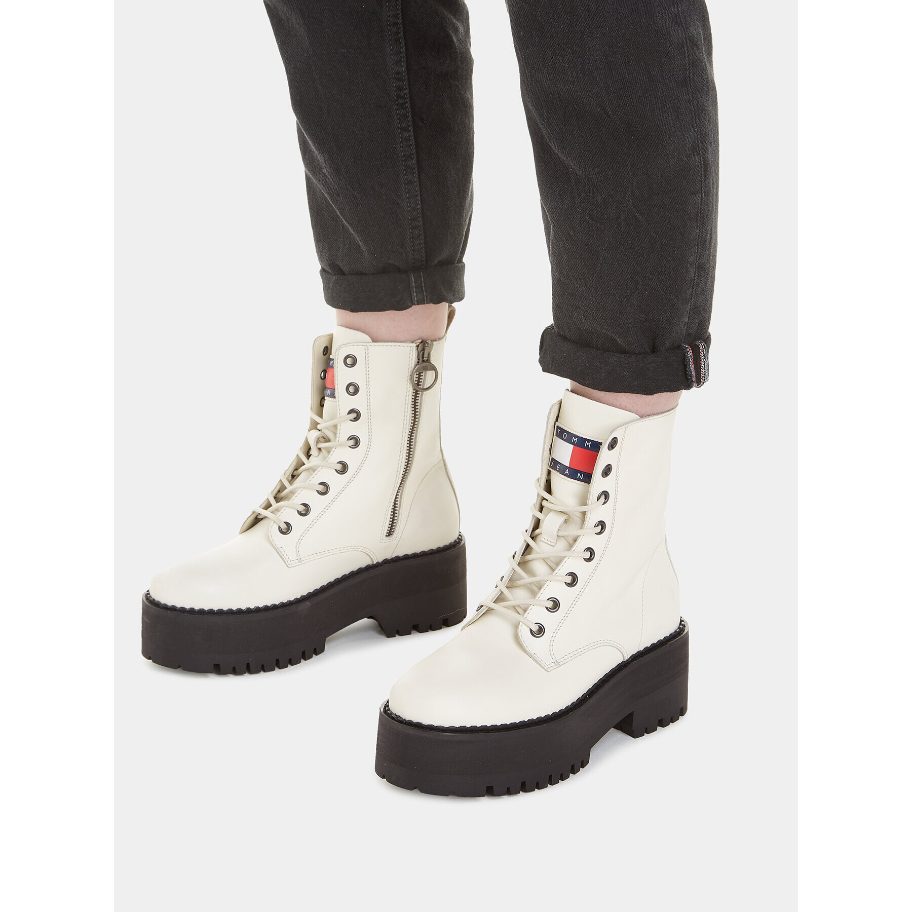 Tommy Jeans Polokozačky Tjw Boot Zip Up EN0EN02305 Bílá - Pepit.cz