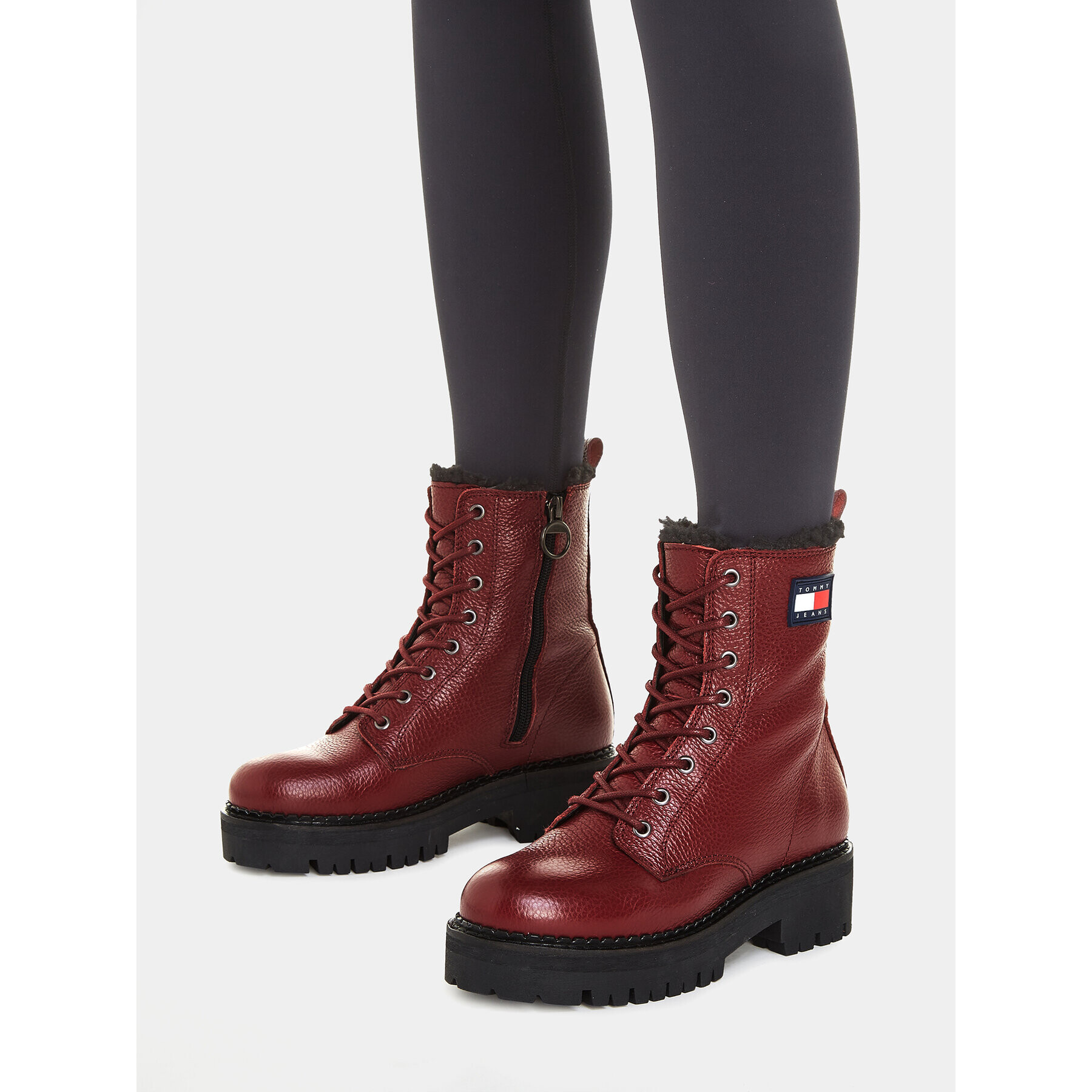 Tommy Jeans Polokozačky Tjw Urban Boot Tumbled Ltr Wl EN0EN02317 Červená - Pepit.cz