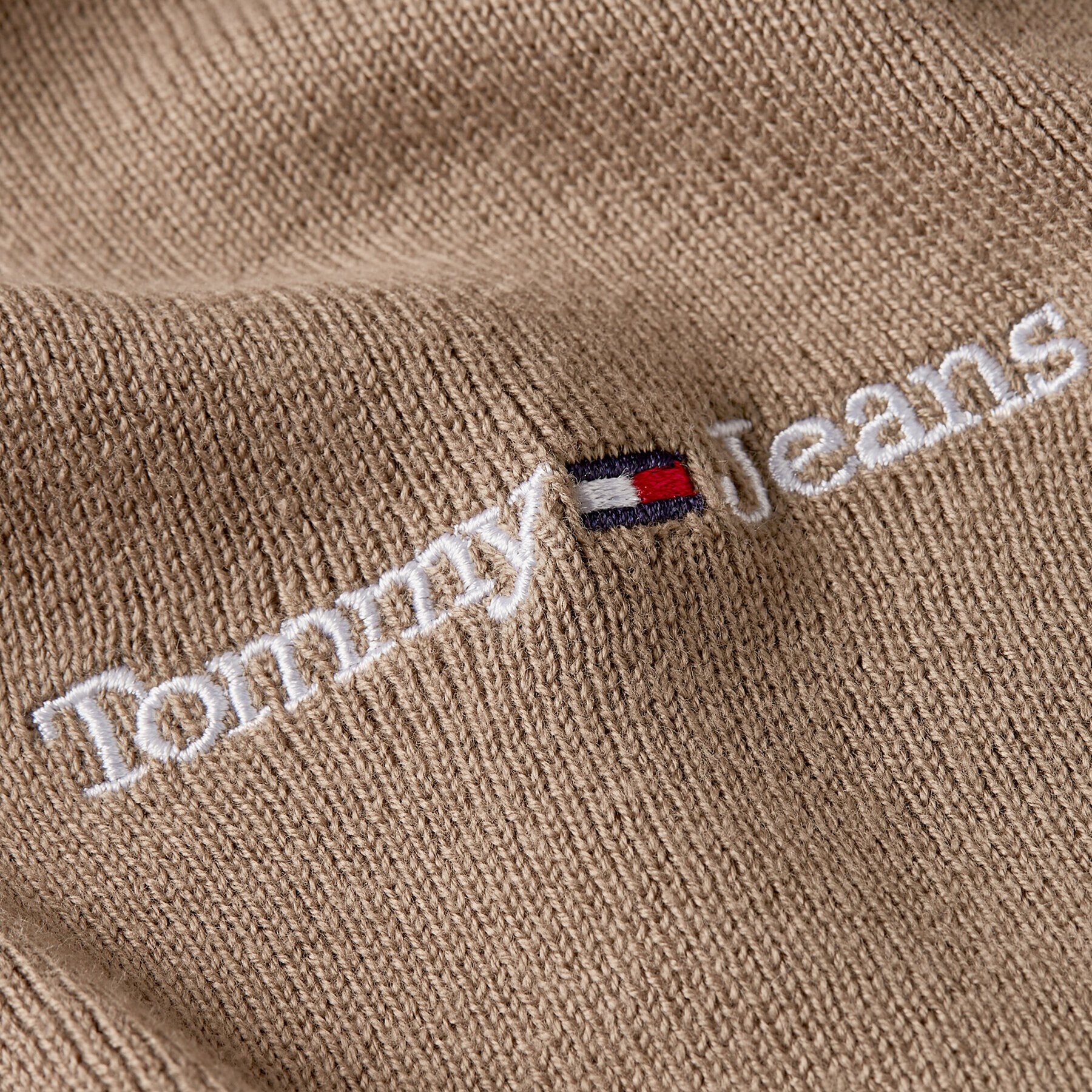 Tommy Jeans Šál Tjm Sport Scarf AM0AM11703 Hnědá - Pepit.cz