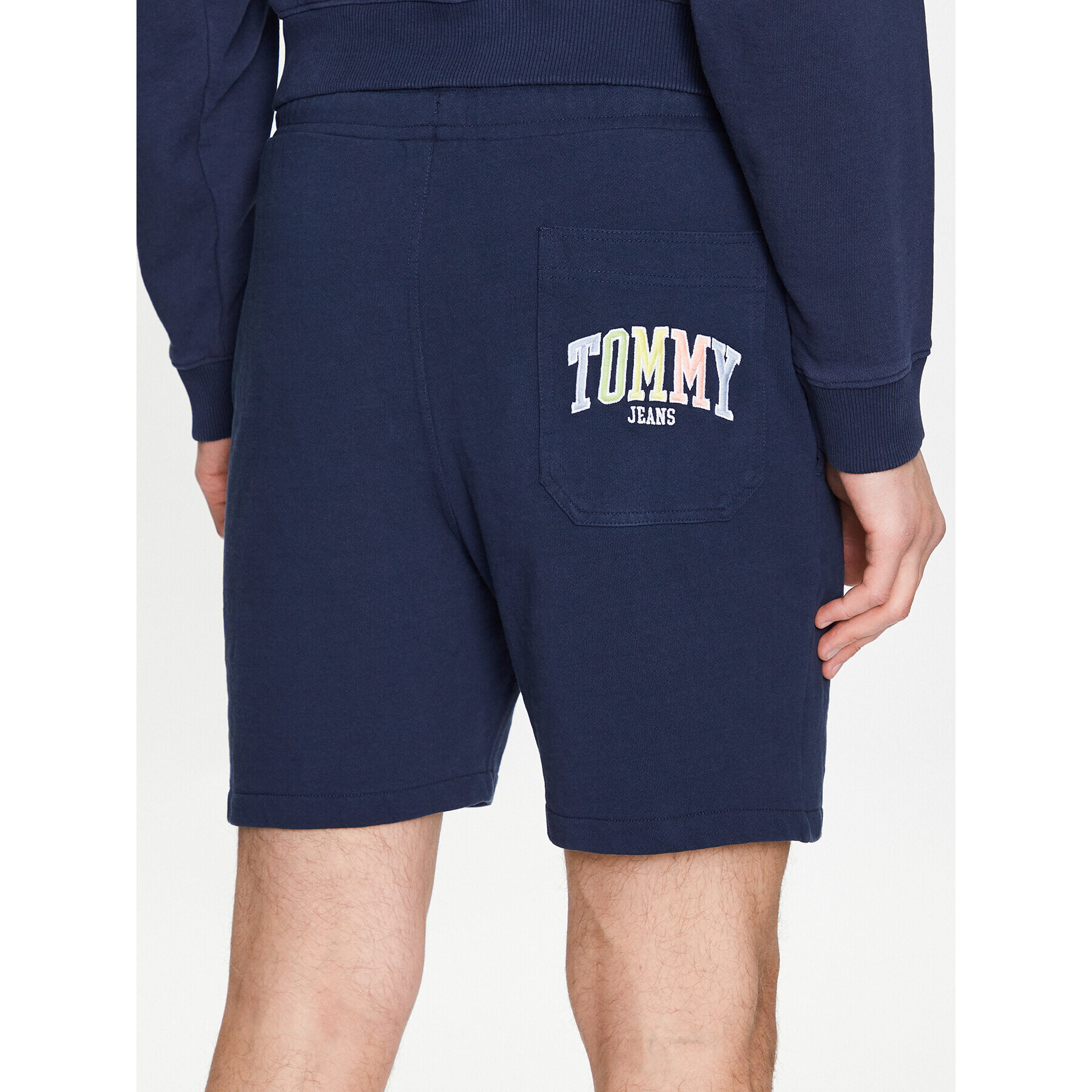 Tommy Jeans Sportovní kraťasy College DM0DM16331 Tmavomodrá Regular Fit - Pepit.cz