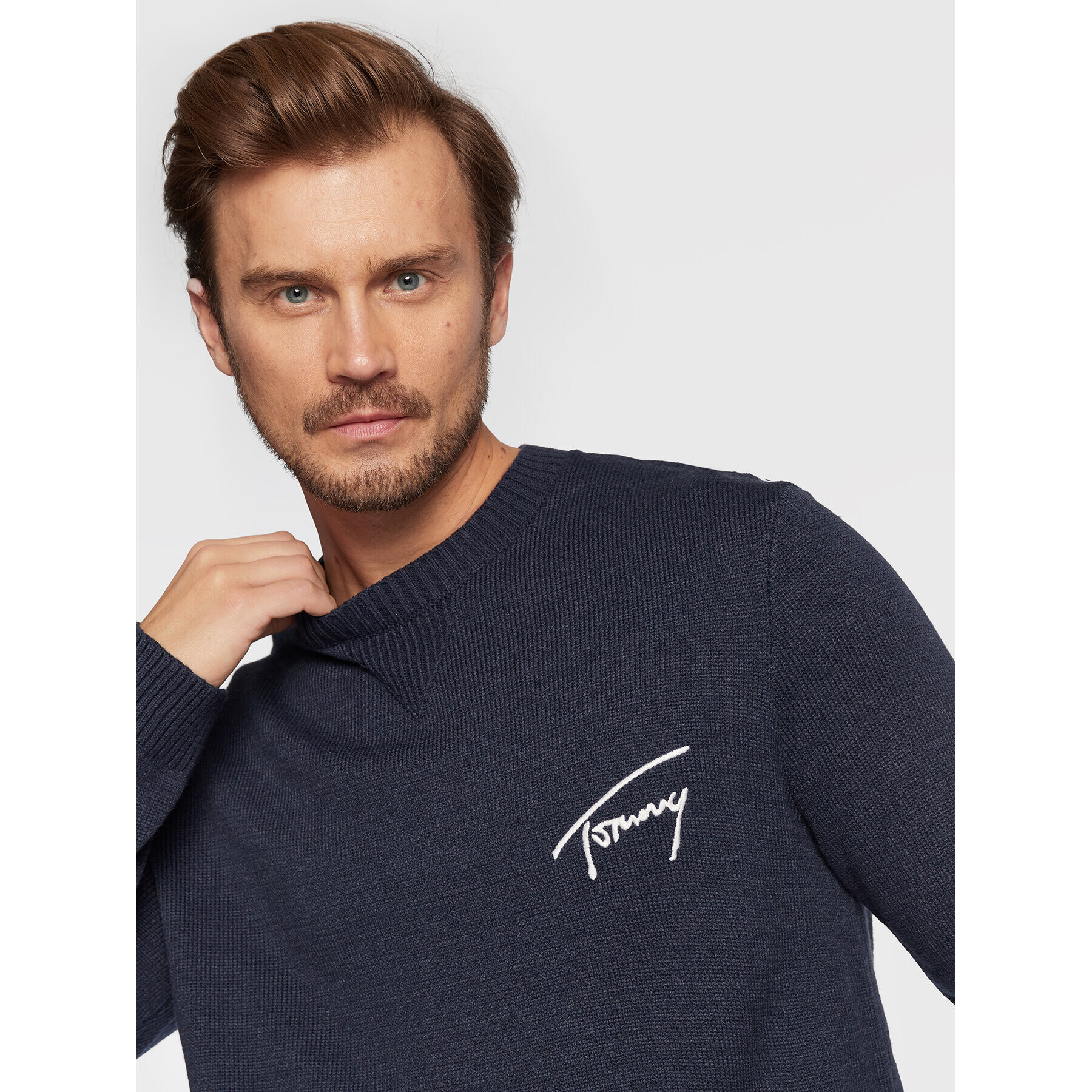 Tommy Jeans Svetr Signature DM0DM15062 Tmavomodrá Relaxed Fit - Pepit.cz