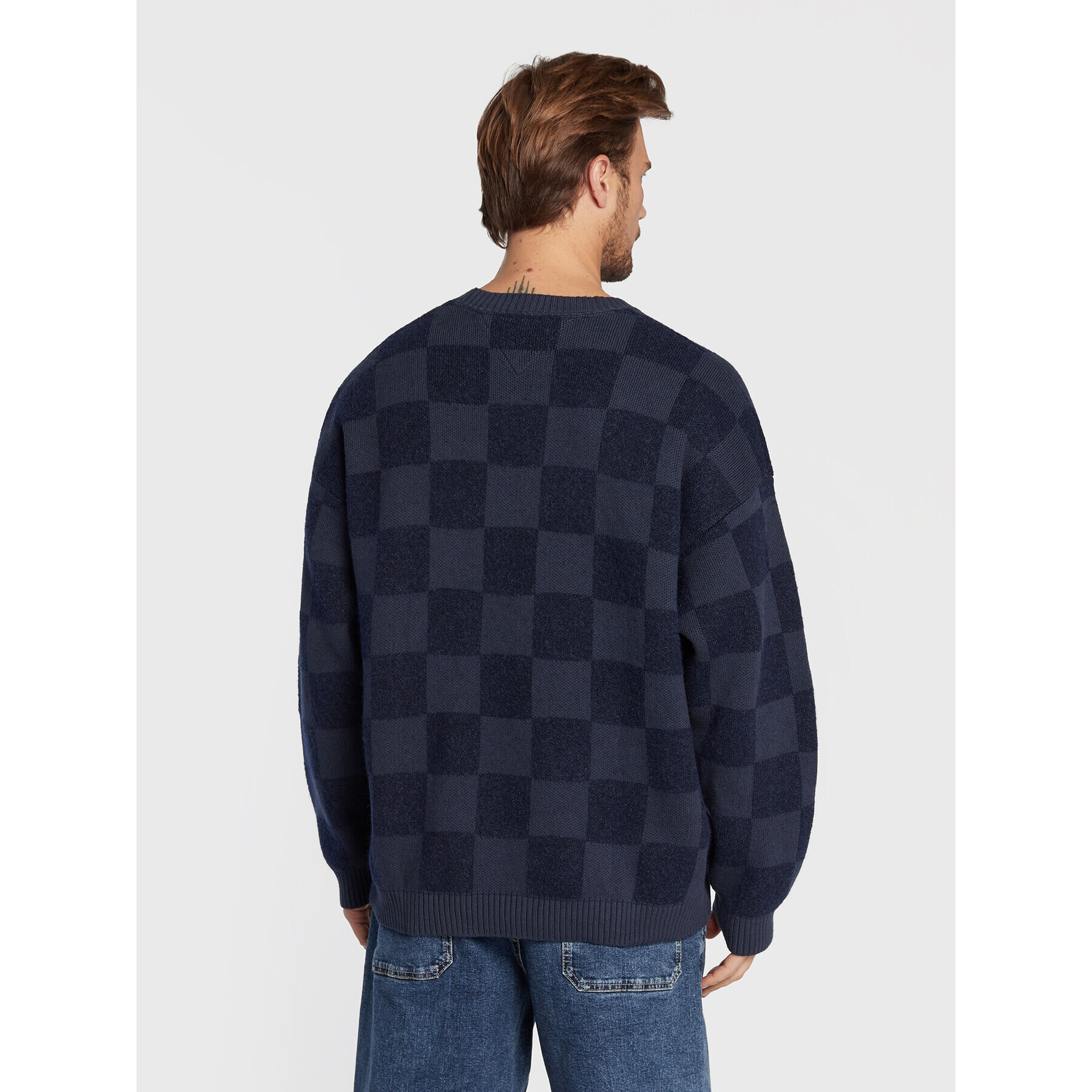 Tommy Jeans Svetr Skater Checkerboard DM0DM15069 Tmavomodrá Relaxed Fit - Pepit.cz