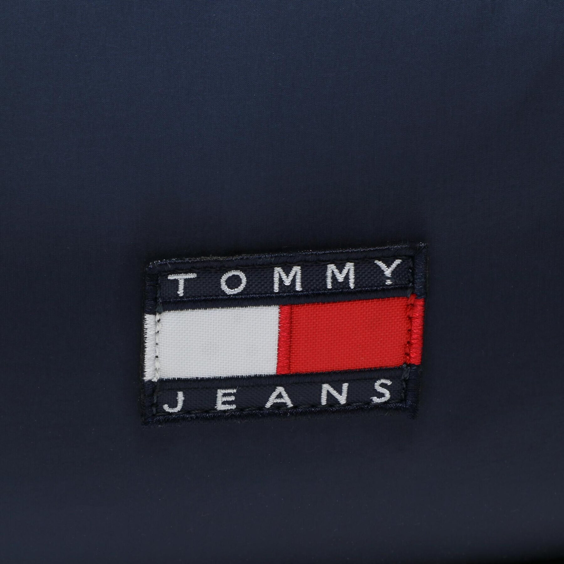 Tommy Jeans Taška Tjm Heritage Pinnacle Duffle AM0AM10889 Tmavomodrá - Pepit.cz