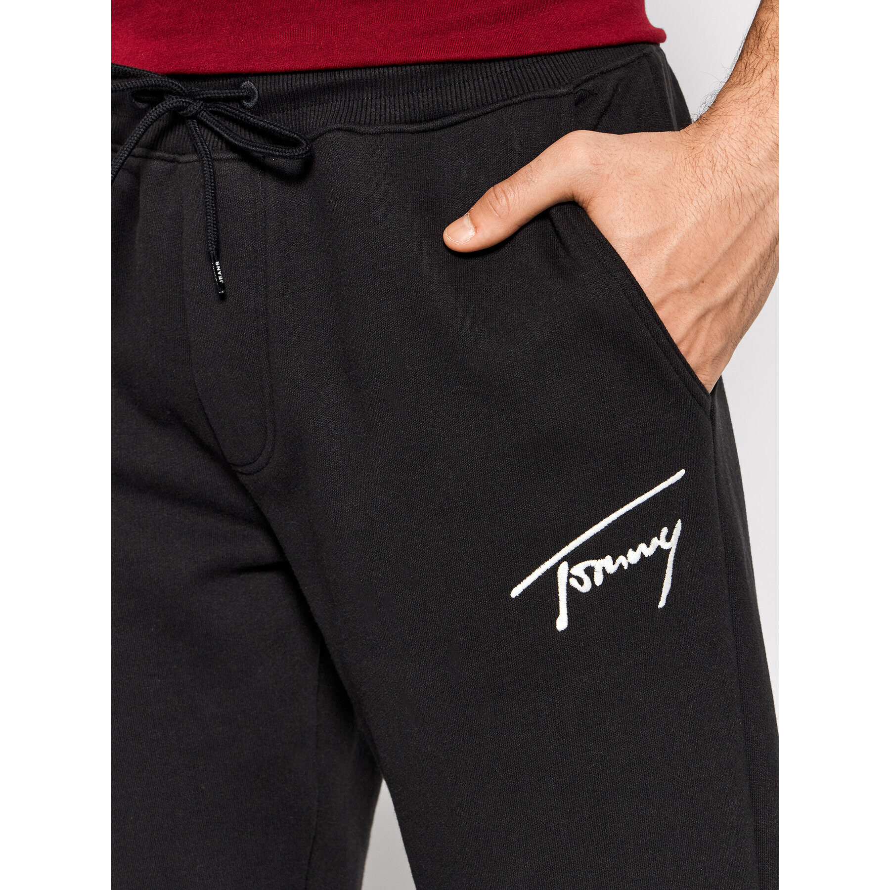 Tommy Jeans Teplákové kalhoty Signature DM0DM12439 Černá Slim Fit - Pepit.cz