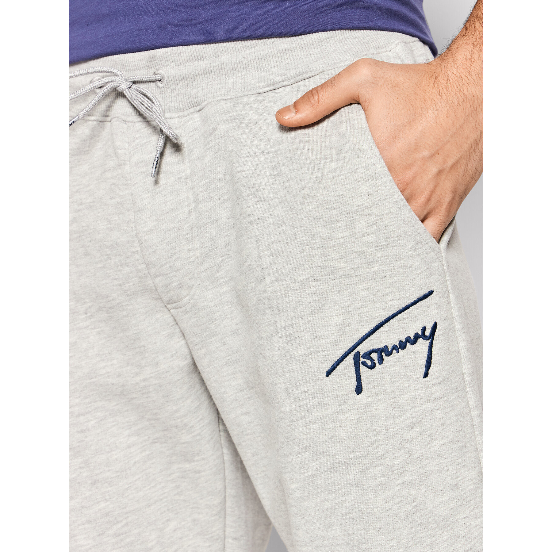 Tommy Jeans Teplákové kalhoty Signature DM0DM12439 Šedá Slim Fit - Pepit.cz