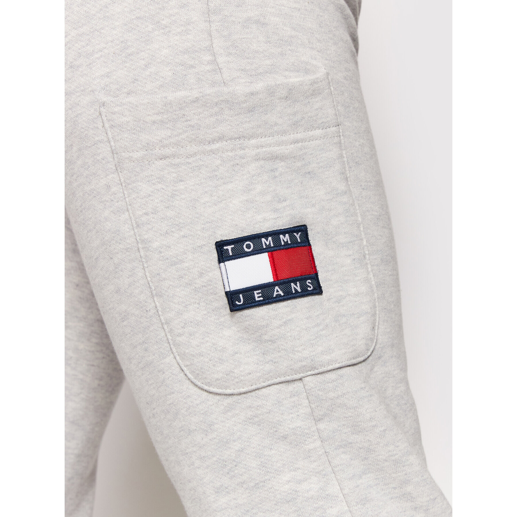 Tommy Jeans Teplákové kalhoty Tjm Badge DM0DM11221 Šedá Regular Fit - Pepit.cz