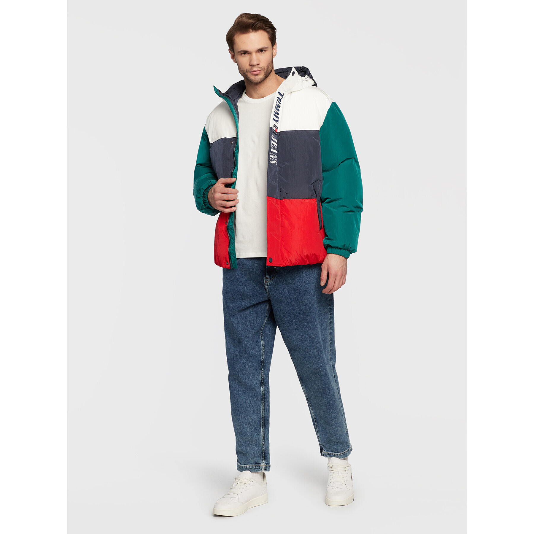 Tommy Jeans Vatovaná bunda Archive Colorblock DM0DM14457 Barevná Oversize - Pepit.cz