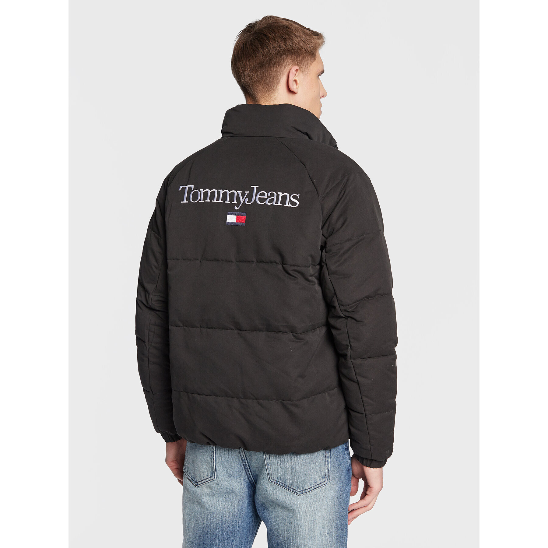 Tommy Jeans Vatovaná bunda DM0DM15607 Černá Regular Fit - Pepit.cz