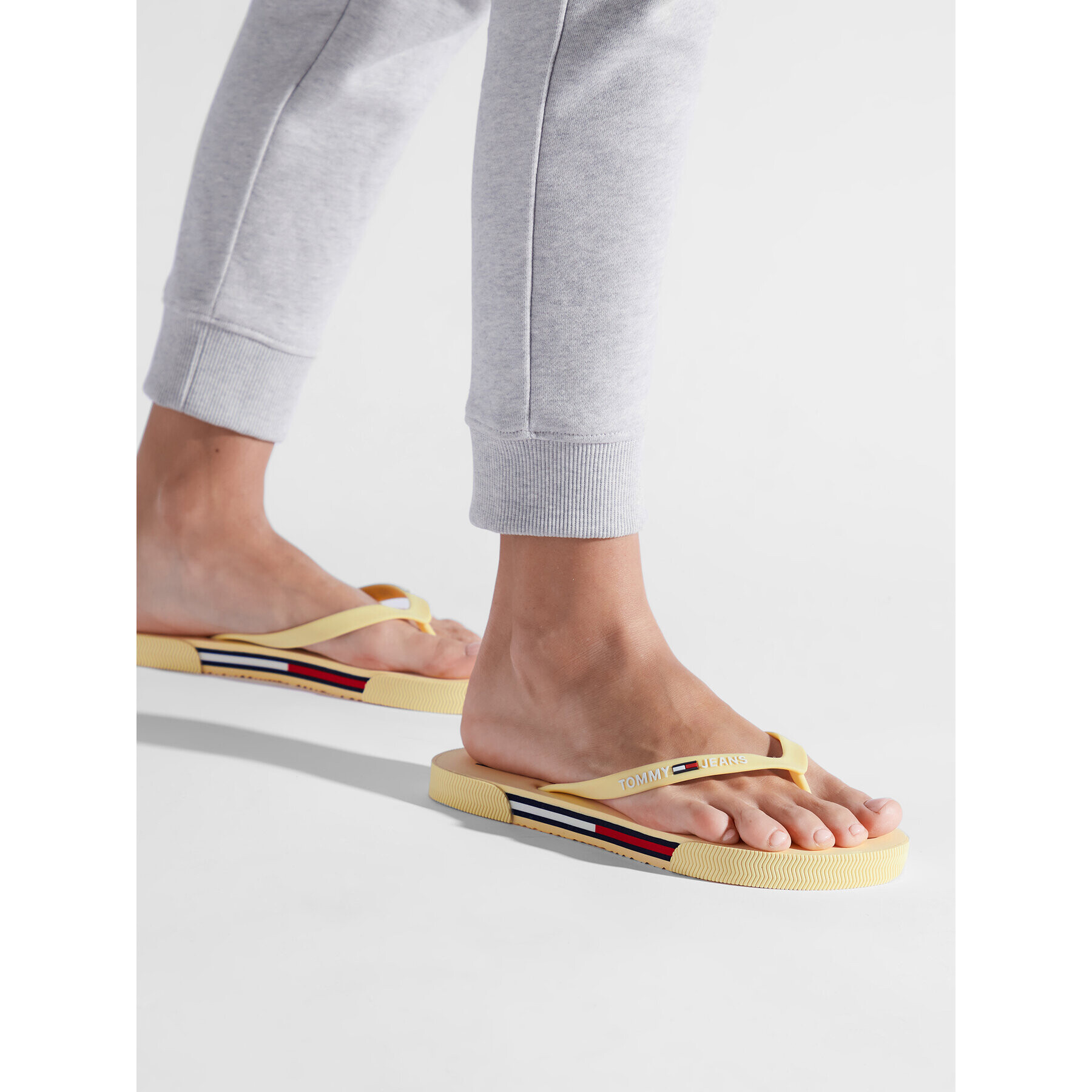 Tommy Jeans Žabky Flag Tommy Jeanns Beach Sandal EN0EN01855 Žlutá - Pepit.cz