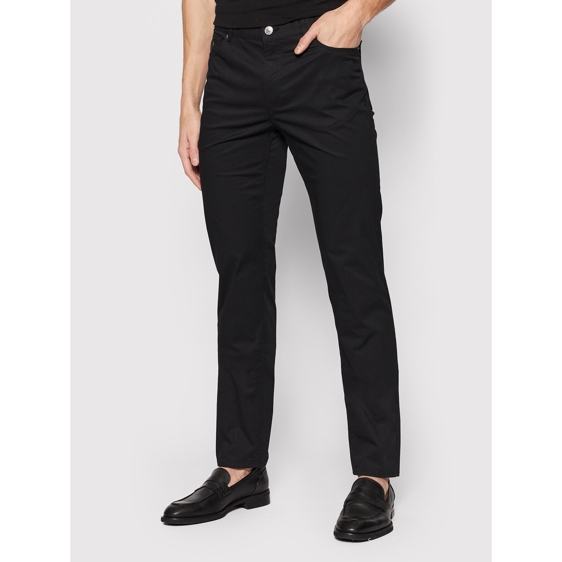 Trussardi Kalhoty z materiálu Close 52J00007 Černá Tapered Fit - Pepit.cz