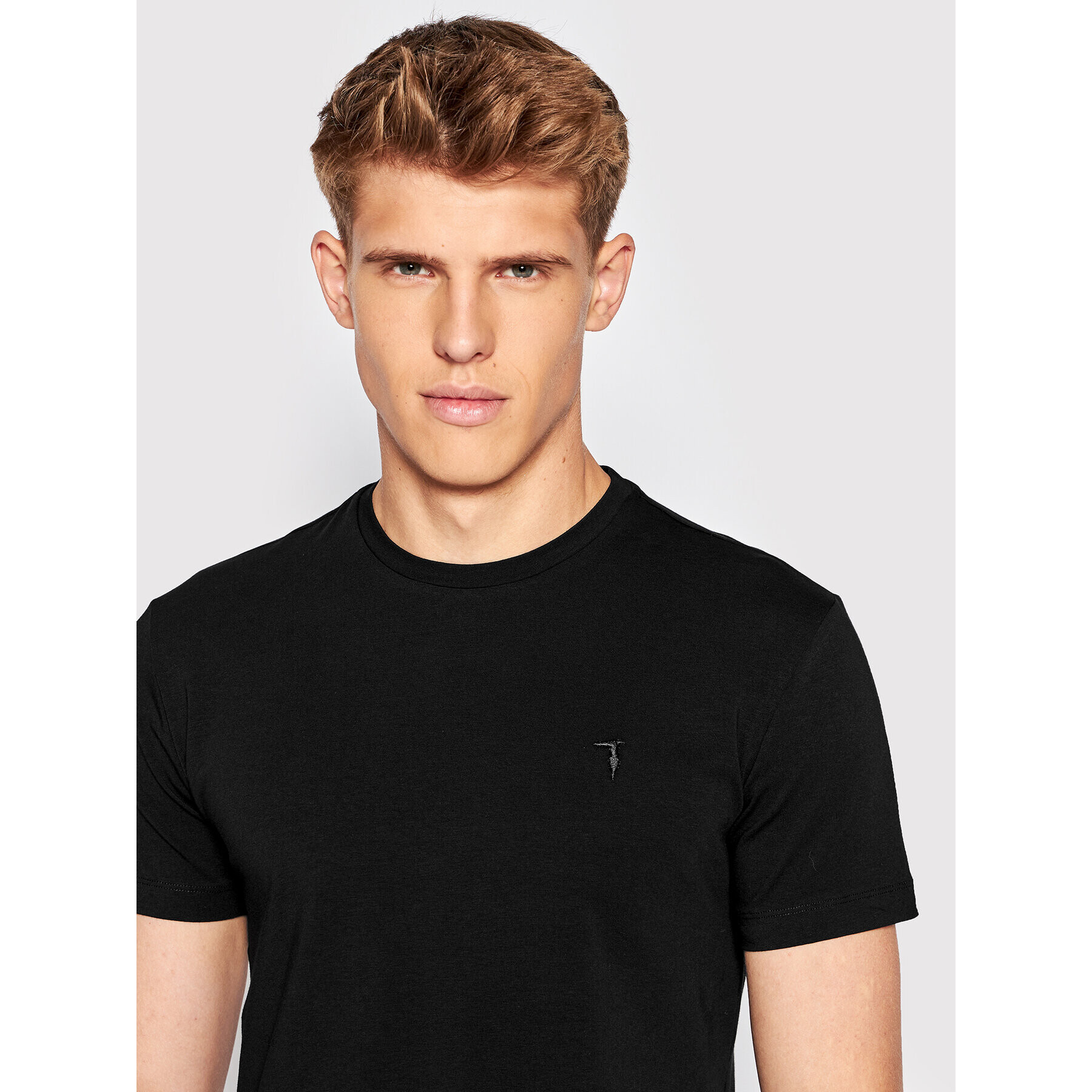 Trussardi T-Shirt 52T00652 Černá Slim Fit - Pepit.cz