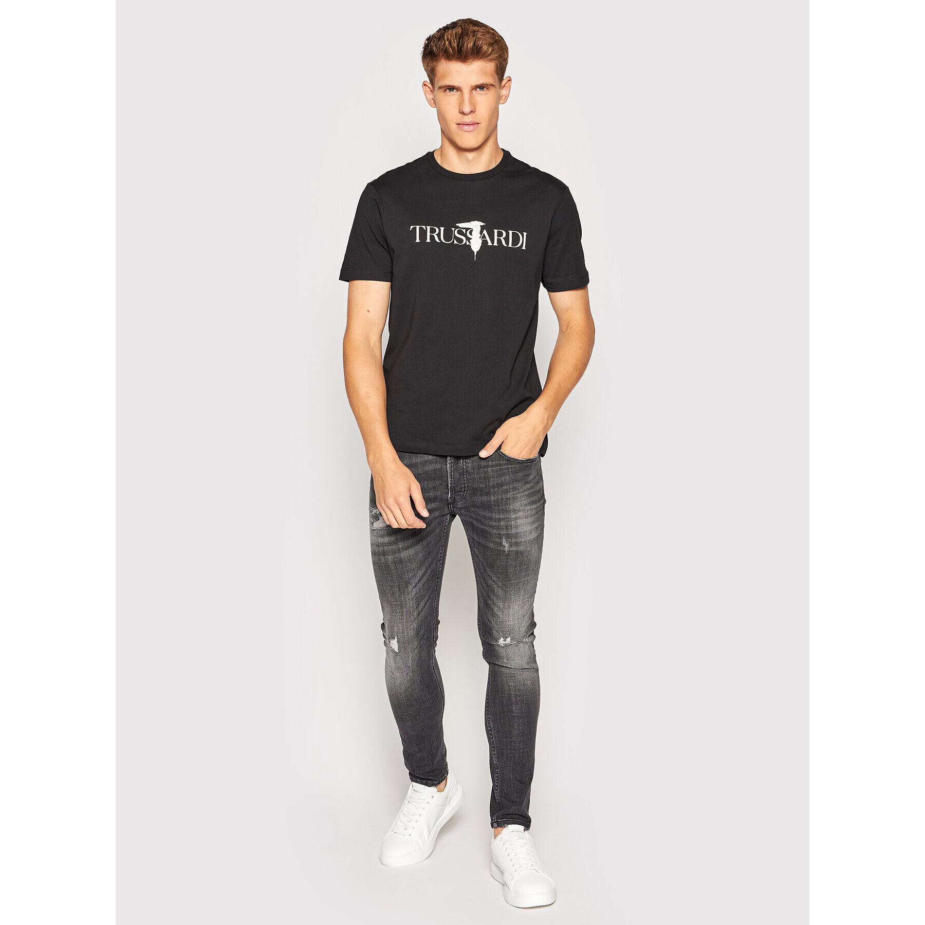 Trussardi T-Shirt Logo Print 52T00631 Černá Regular Fit - Pepit.cz