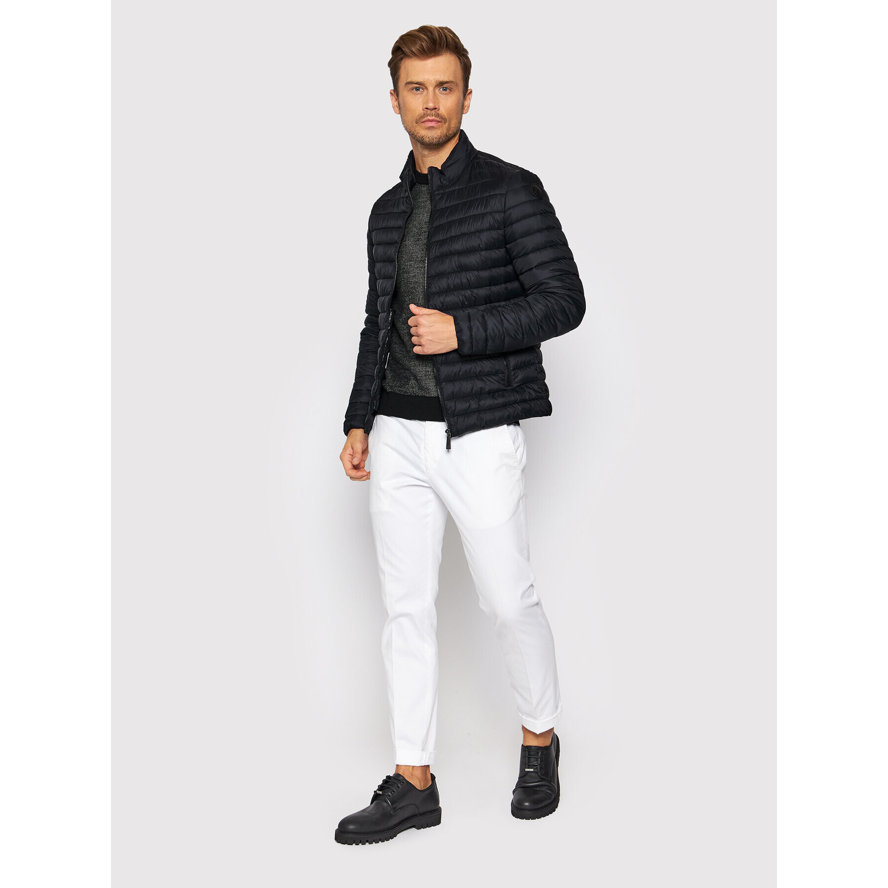 Trussardi Vatovaná bunda 52S00625 Černá Slim Fit - Pepit.cz