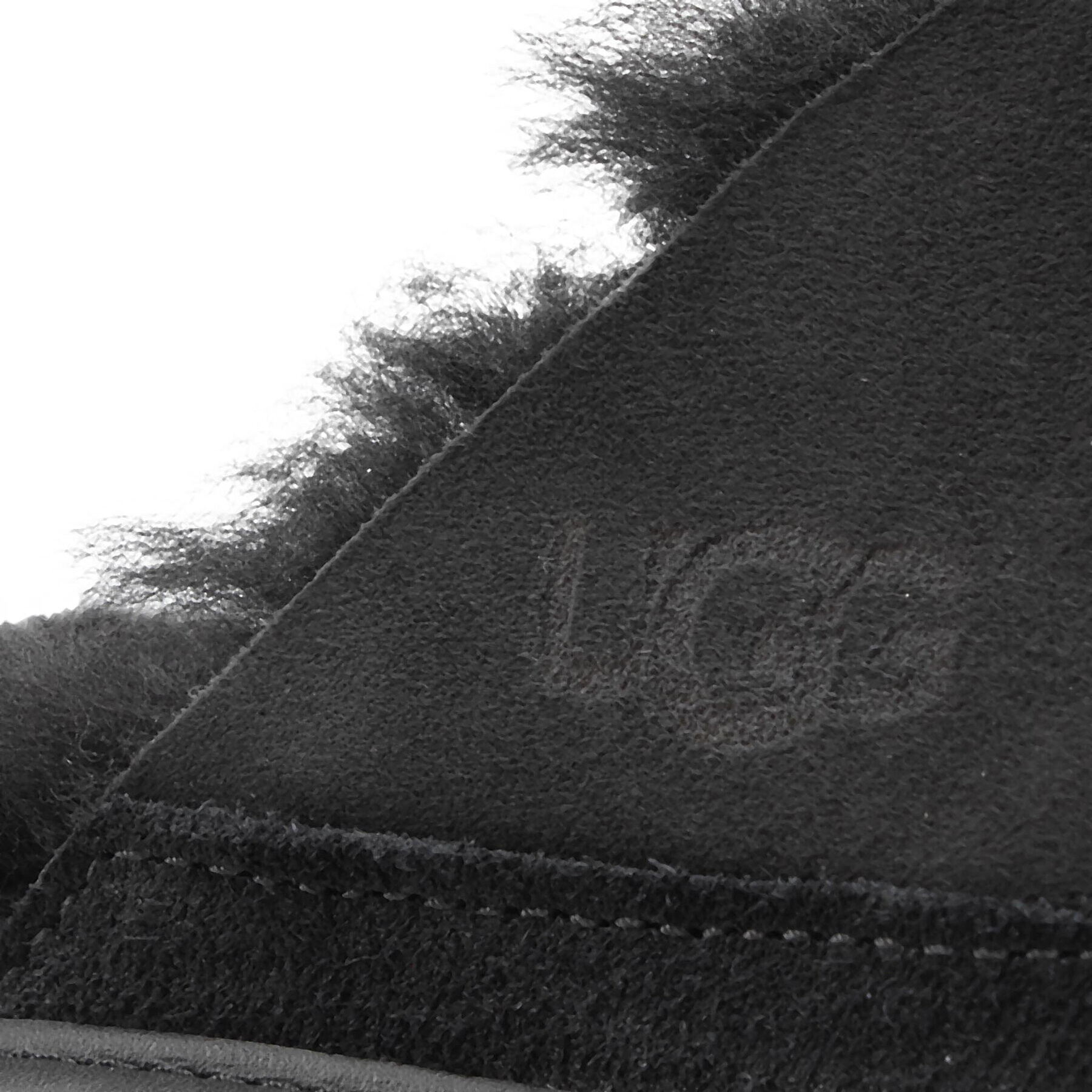 Ugg Bačkory M Hyde 1123660 Černá - Pepit.cz