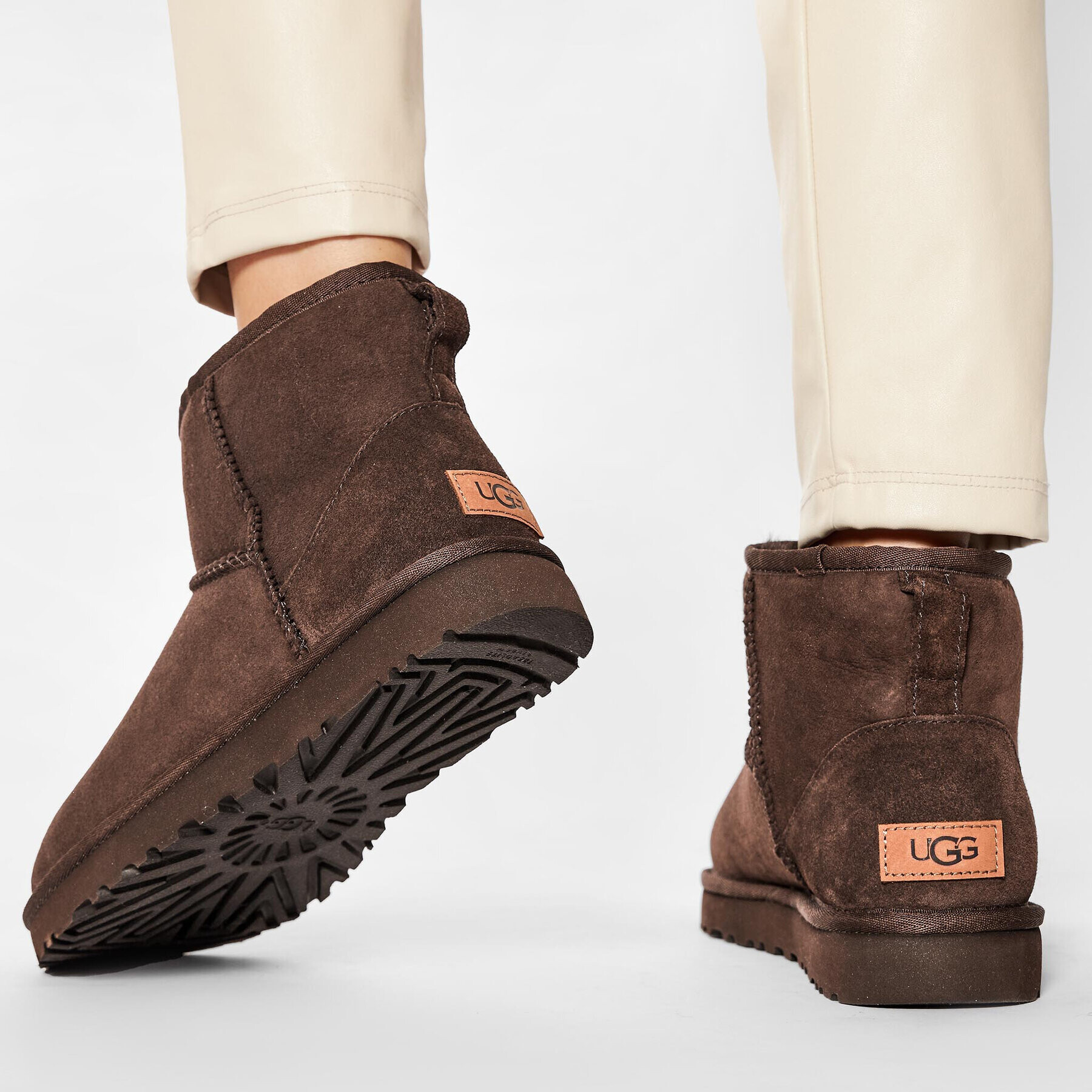 Ugg Boty W Classic Mini II 1016222 Hnědá - Pepit.cz