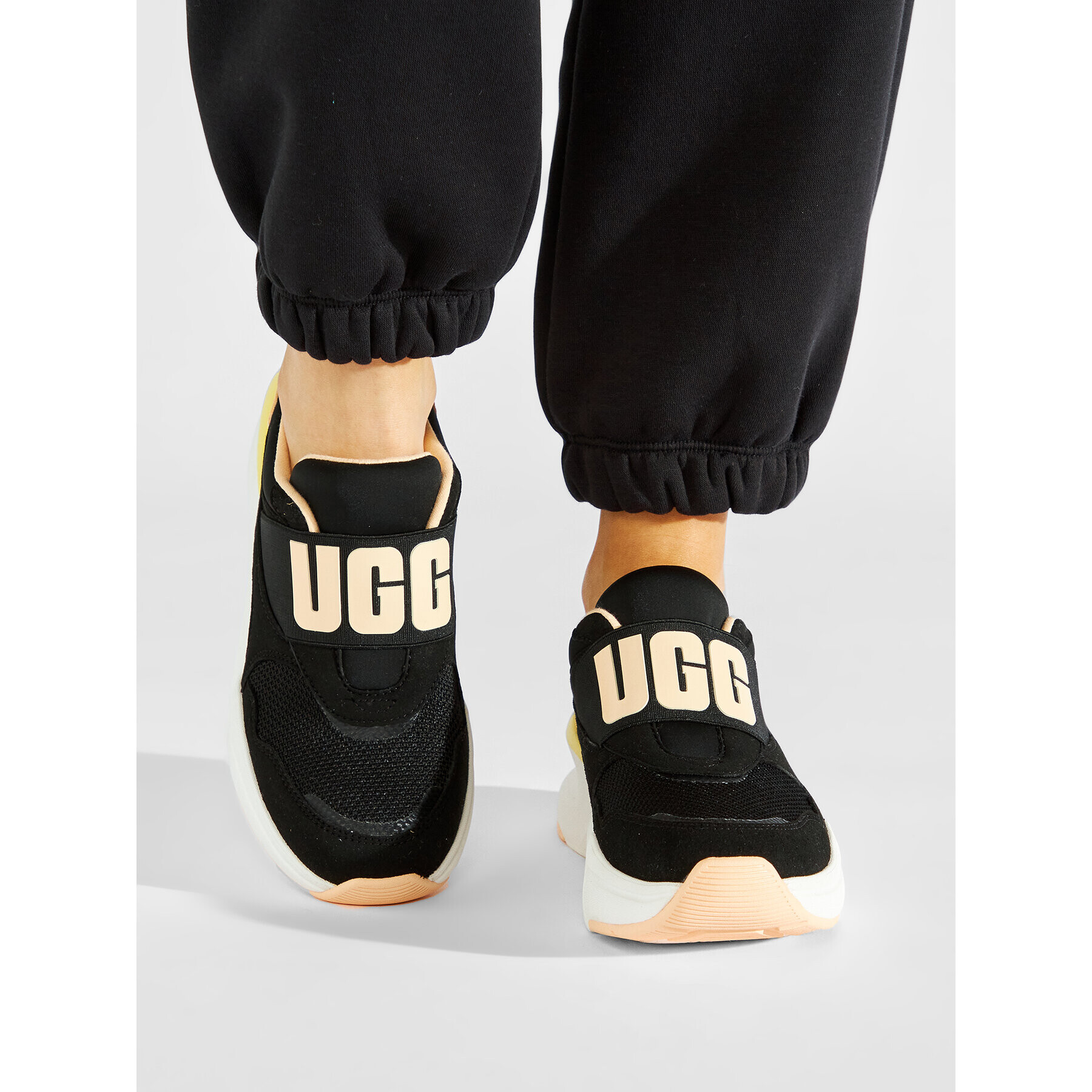 Ugg Sneakersy W La Flex 1120704 Černá - Pepit.cz