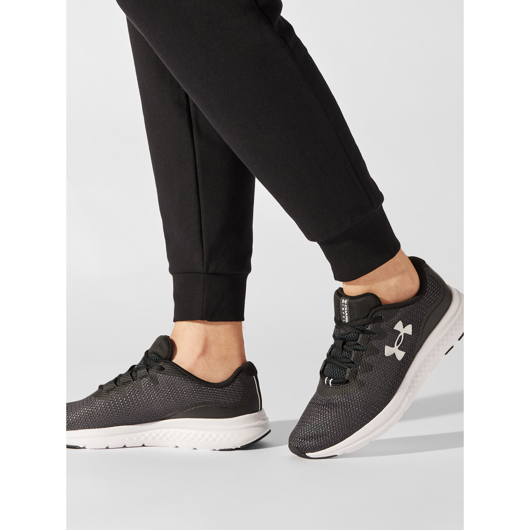 Under Armour Boty UA Charged Impulse 3 3025421-001 Černá - Pepit.cz