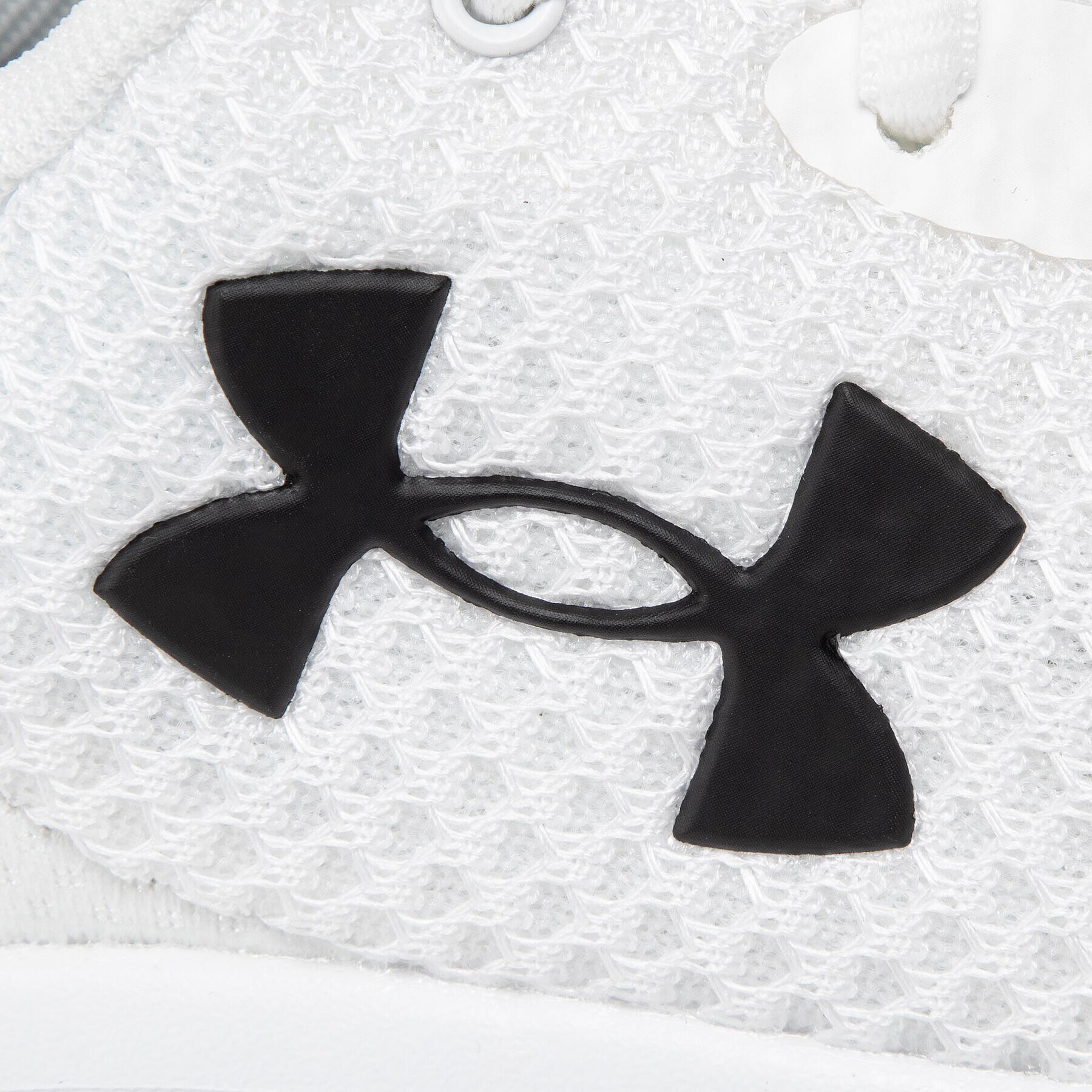 Under Armour Boty Ua Charged Pursuit 3 3024878-102 Bílá - Pepit.cz