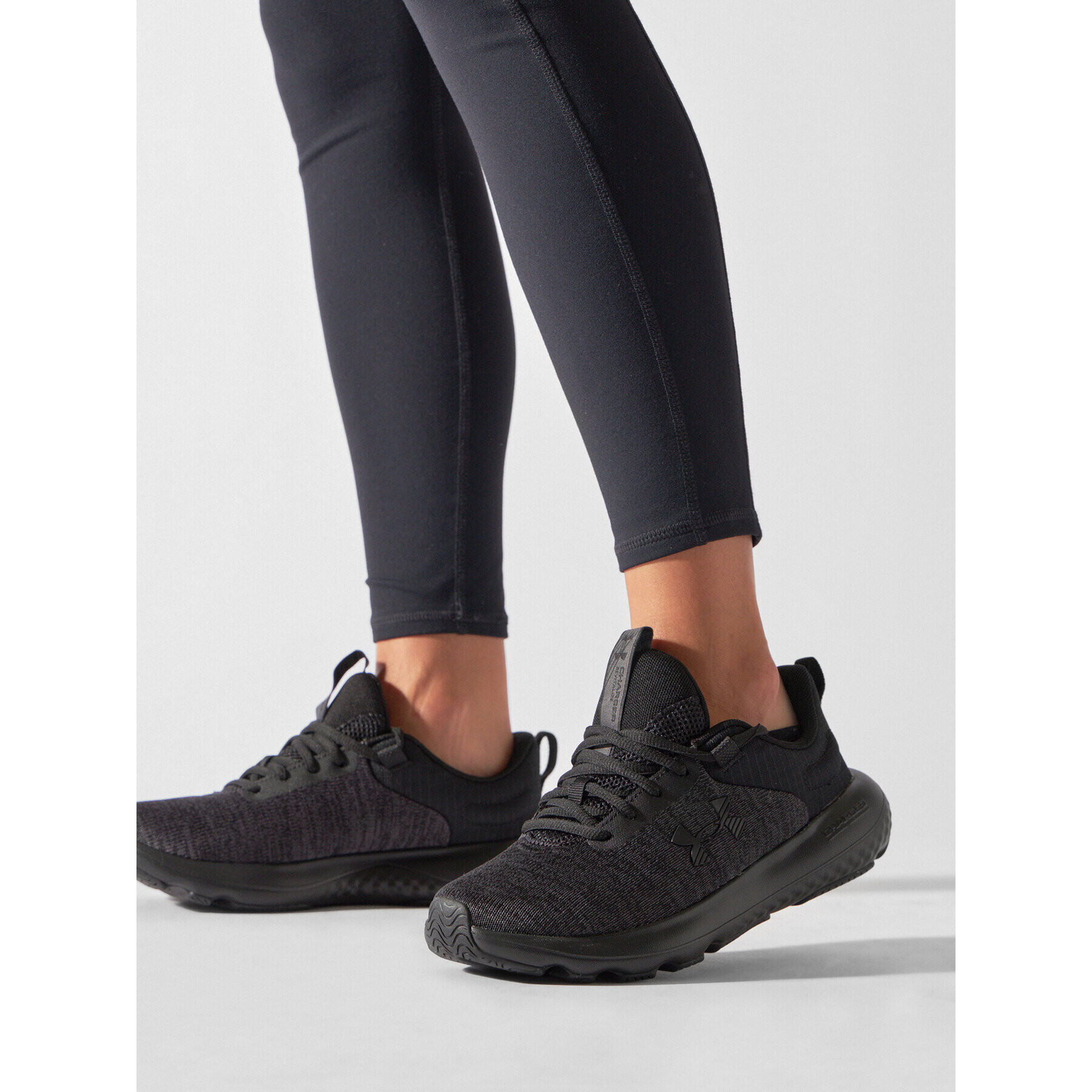 Under Armour Boty Ua W Charged Revitalize 3026683-002 Černá - Pepit.cz