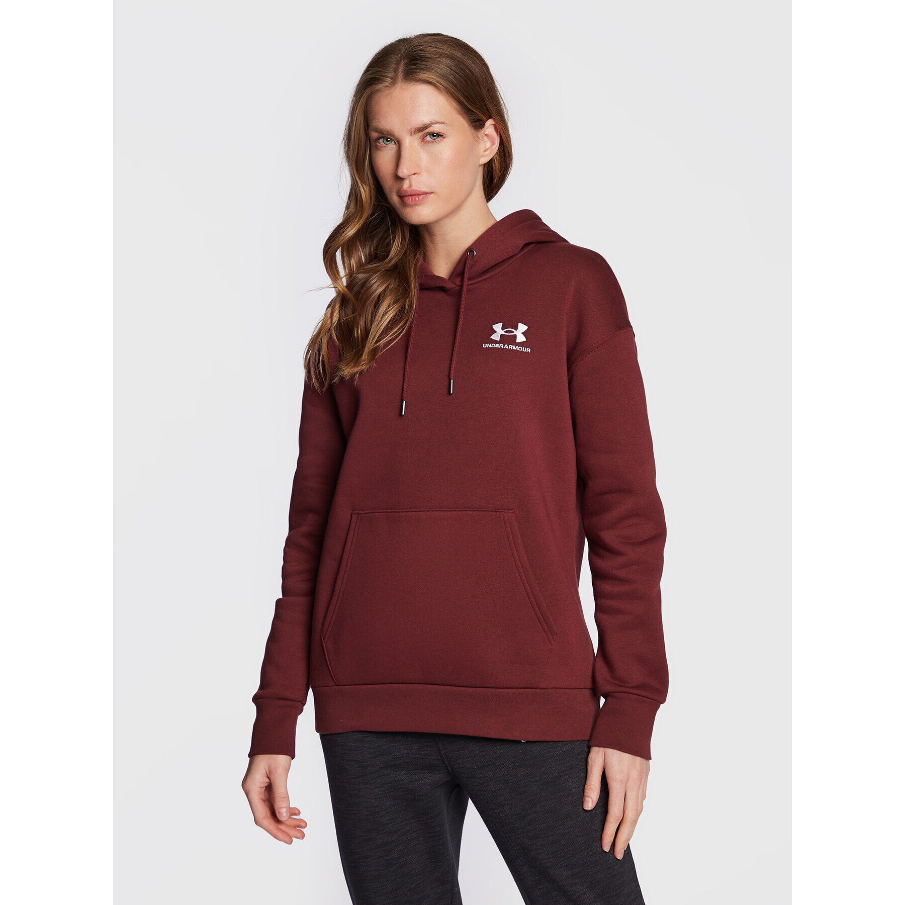 Under Armour Mikina Ua Essential Fleece 1373033 Bordó Regular Fit - Pepit.cz