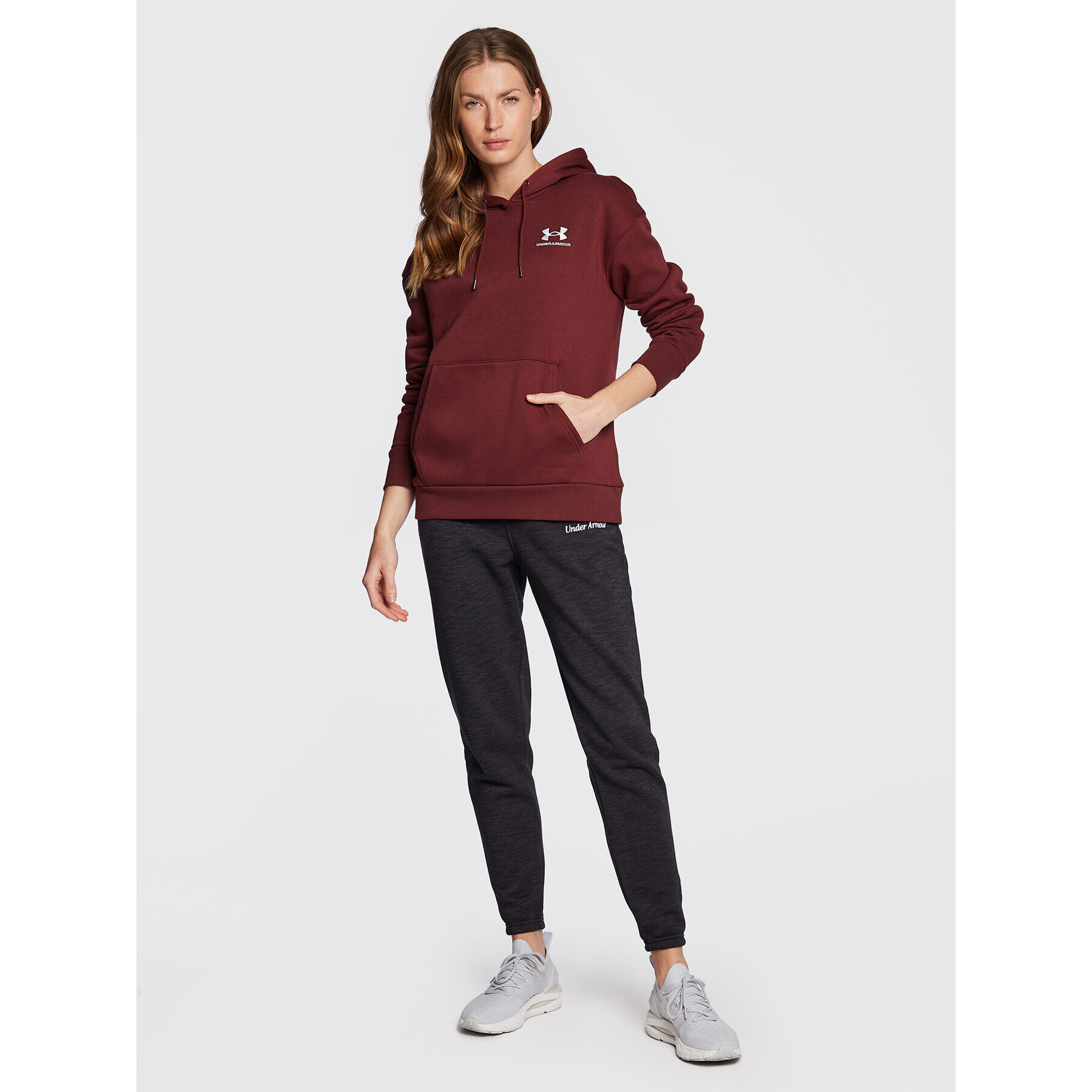 Under Armour Mikina Ua Essential Fleece 1373033 Bordó Regular Fit - Pepit.cz