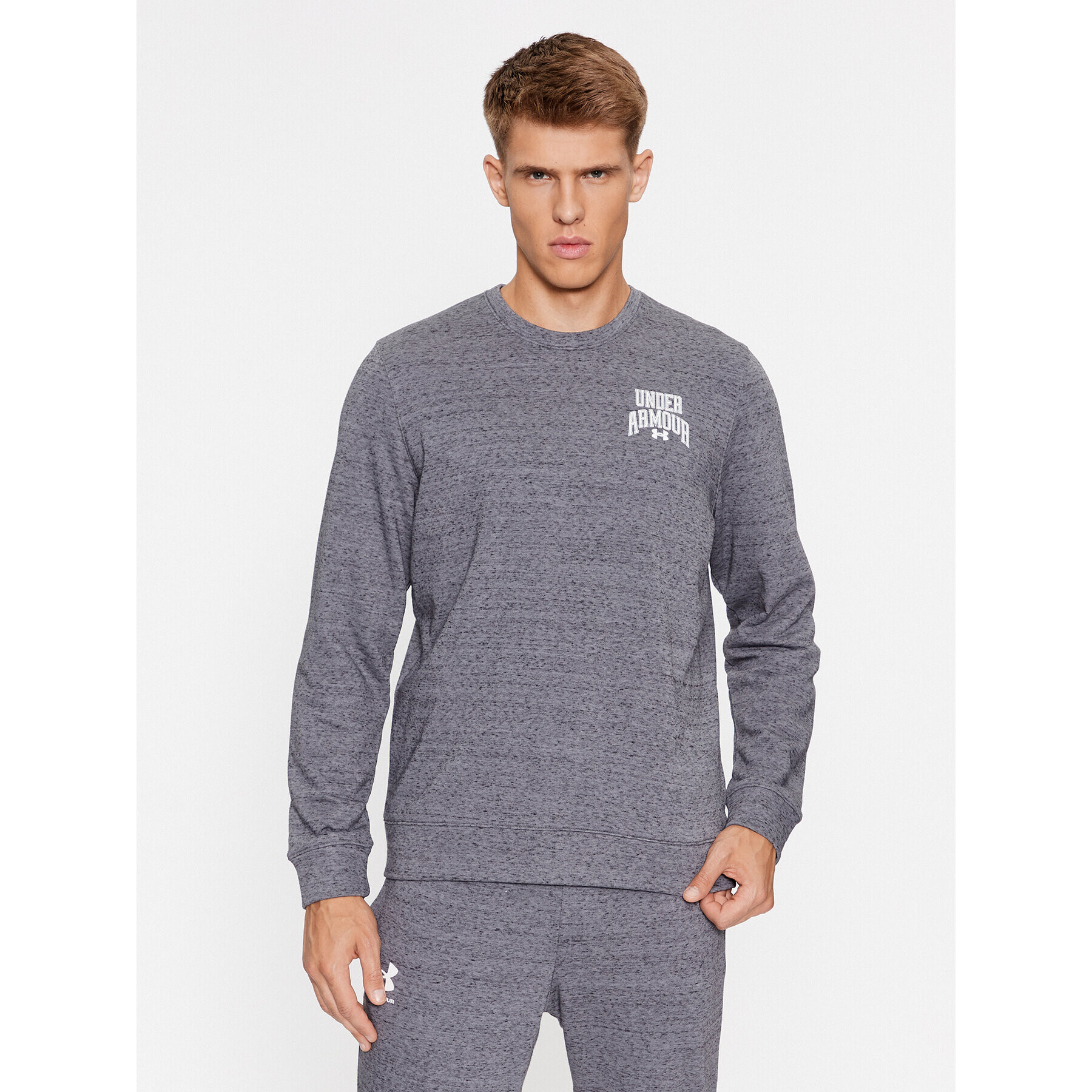 Under Armour Mikina Ua Rival Terry Graphic Crew 1379764 Šedá Loose Fit - Pepit.cz