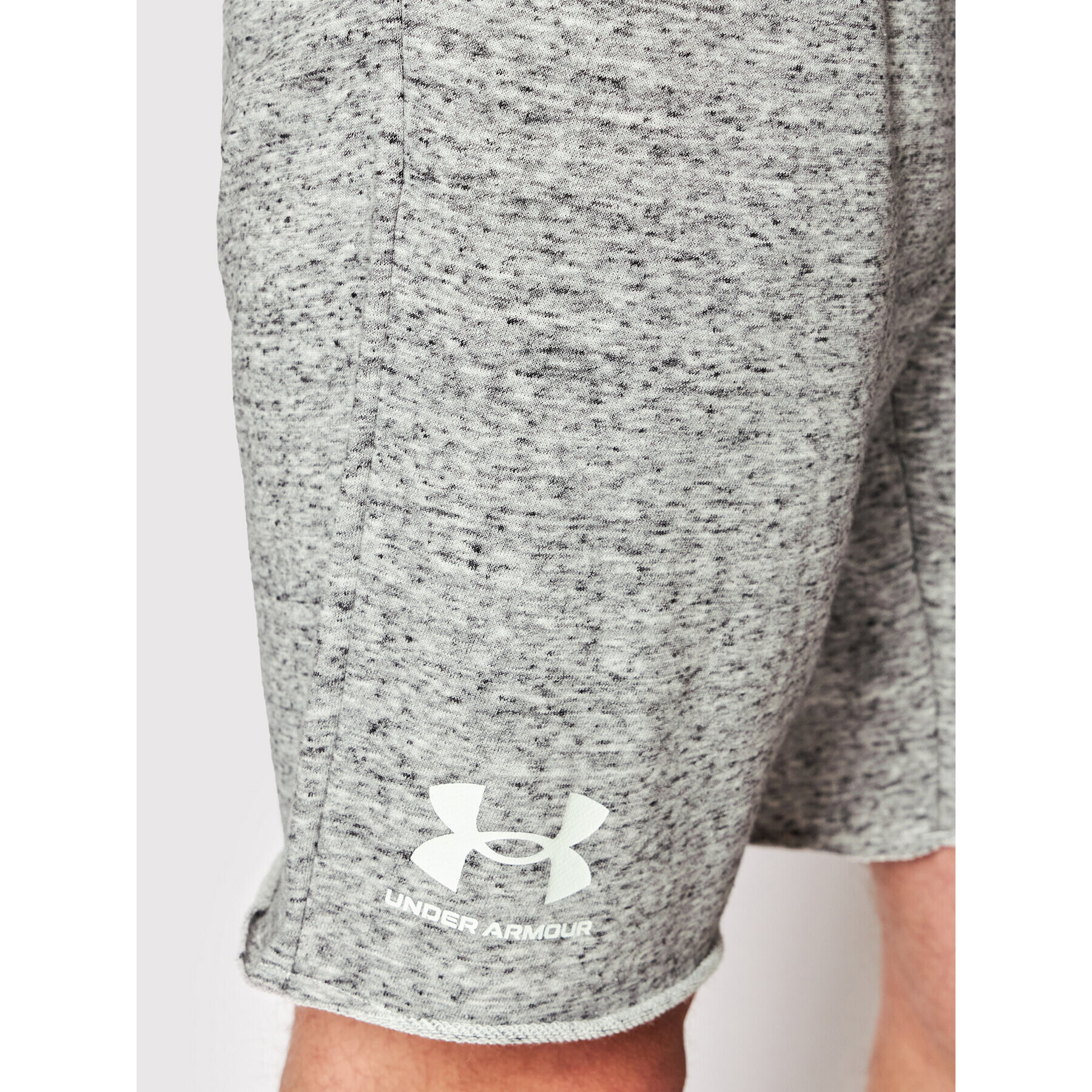 Under Armour Sportovní kraťasy Rival Terry 1361631 Šedá Fitted Fit - Pepit.cz