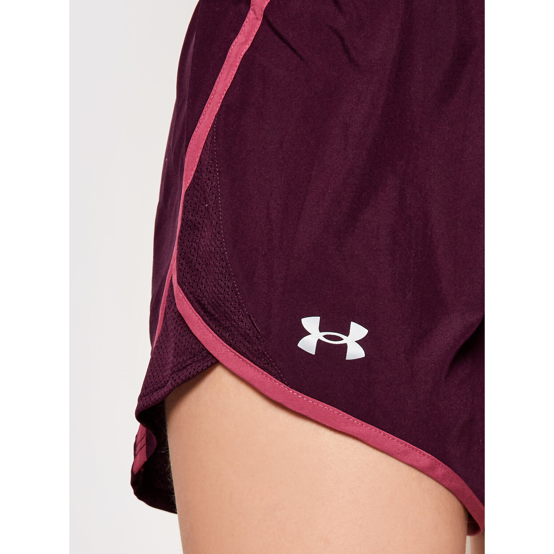 Under Armour Sportovní kraťasy Ua Fly-By 2.0 1350196 Fialová Loose Fit - Pepit.cz