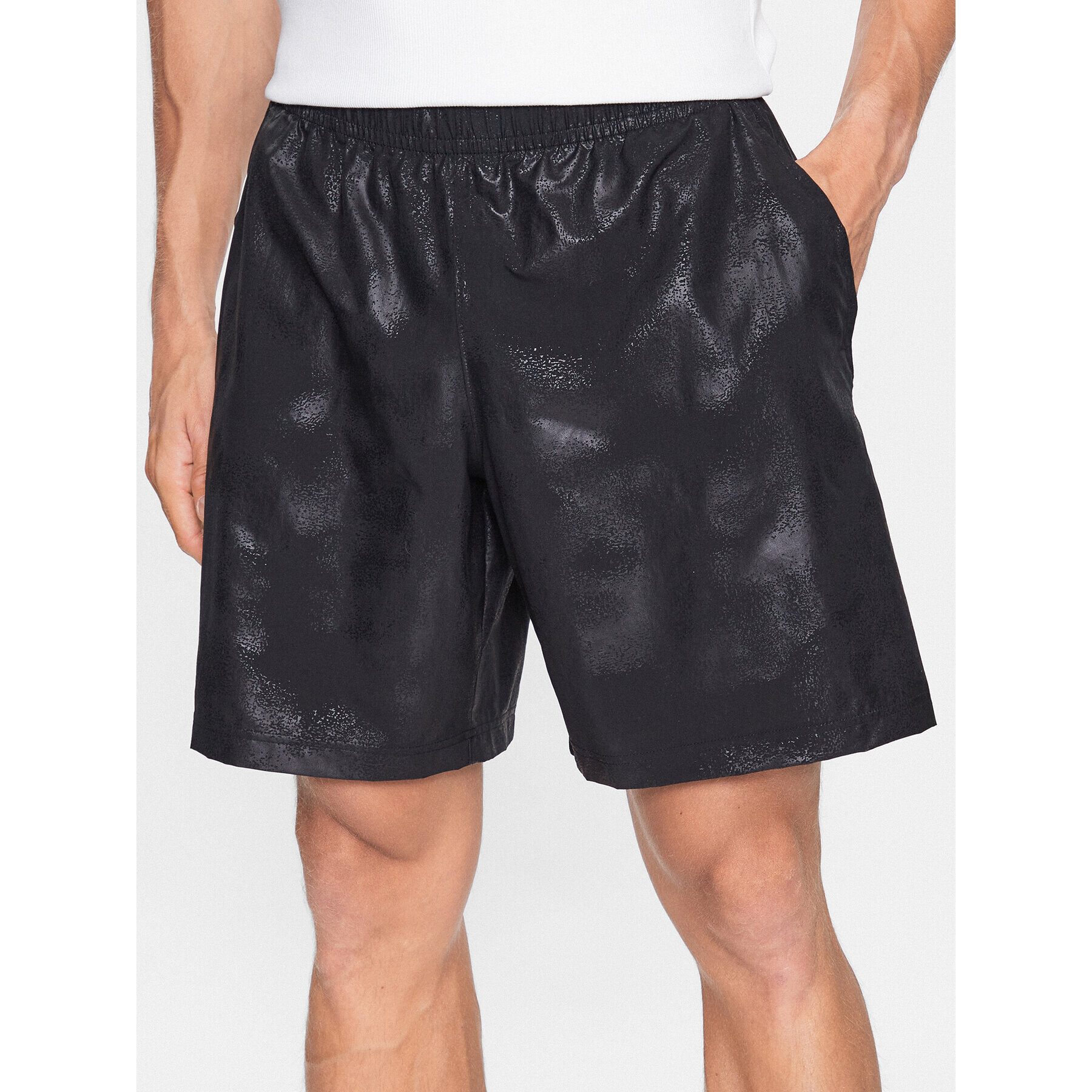 Under Armour Sportovní kraťasy UA Woven Emboss Short 1377137 Černá Regular Fit - Pepit.cz