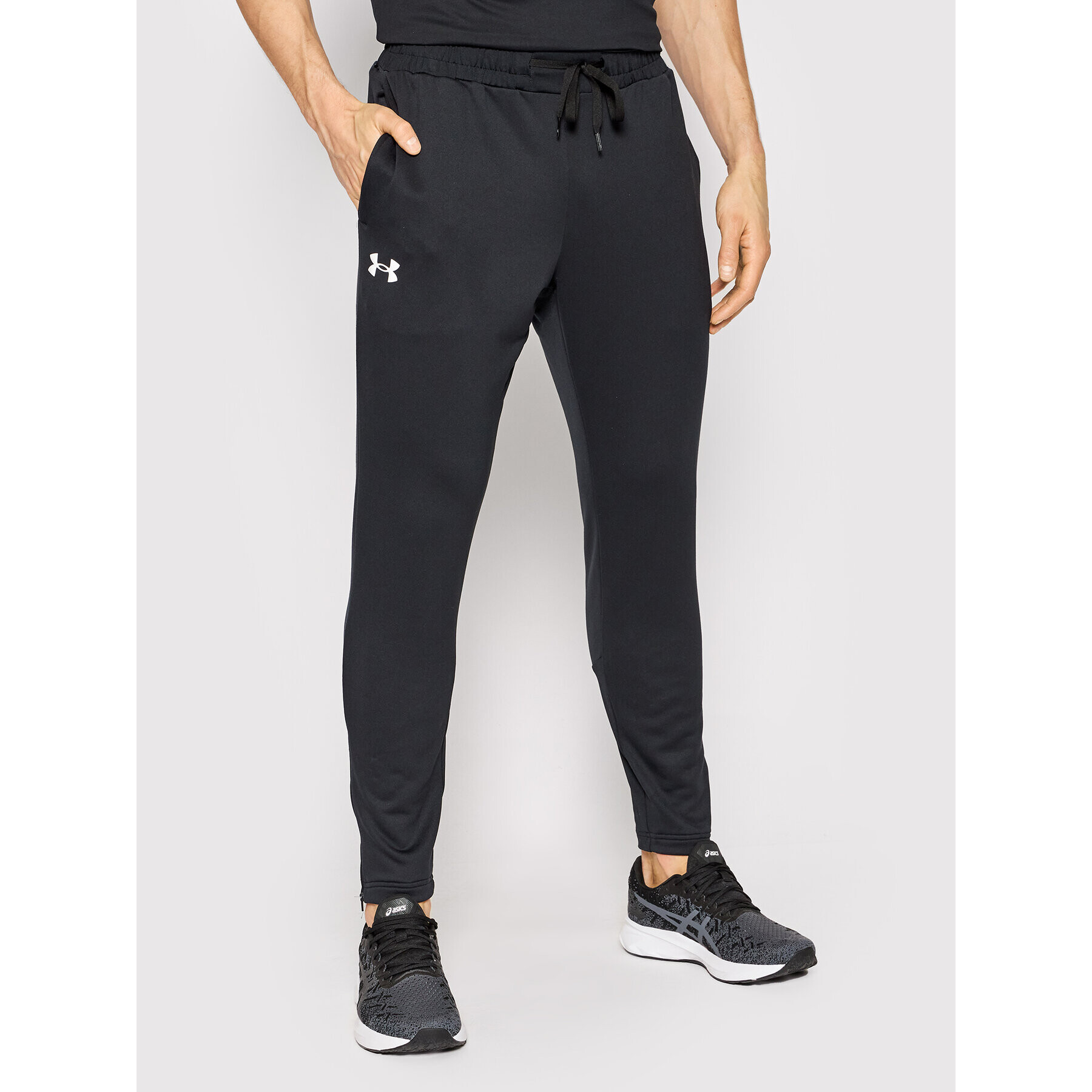 Under Armour Teplákové kalhoty 1366265 Černá Regular Fit - Pepit.cz