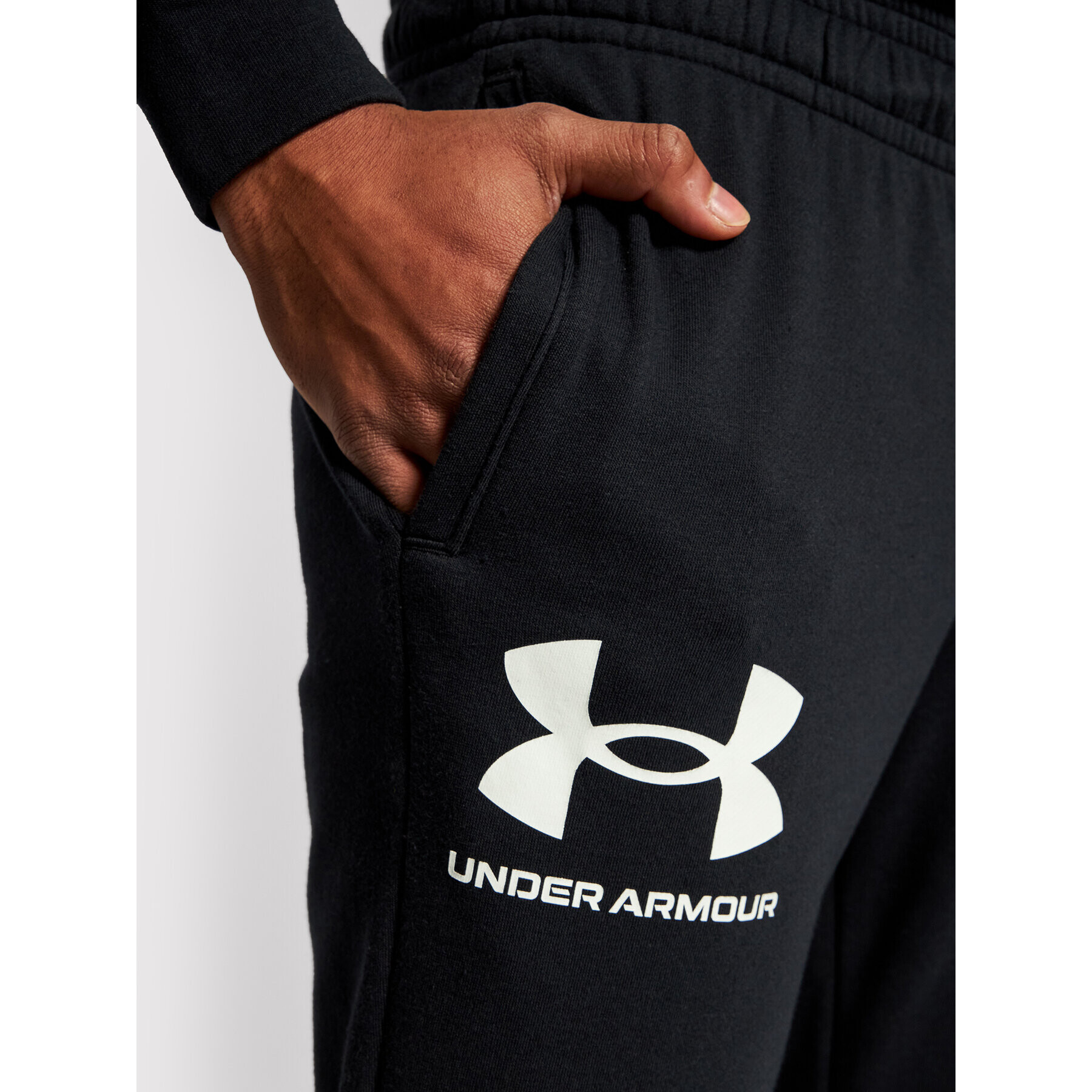 Under Armour Teplákové kalhoty Rival Terry 1361642 Černá Regular Fit - Pepit.cz