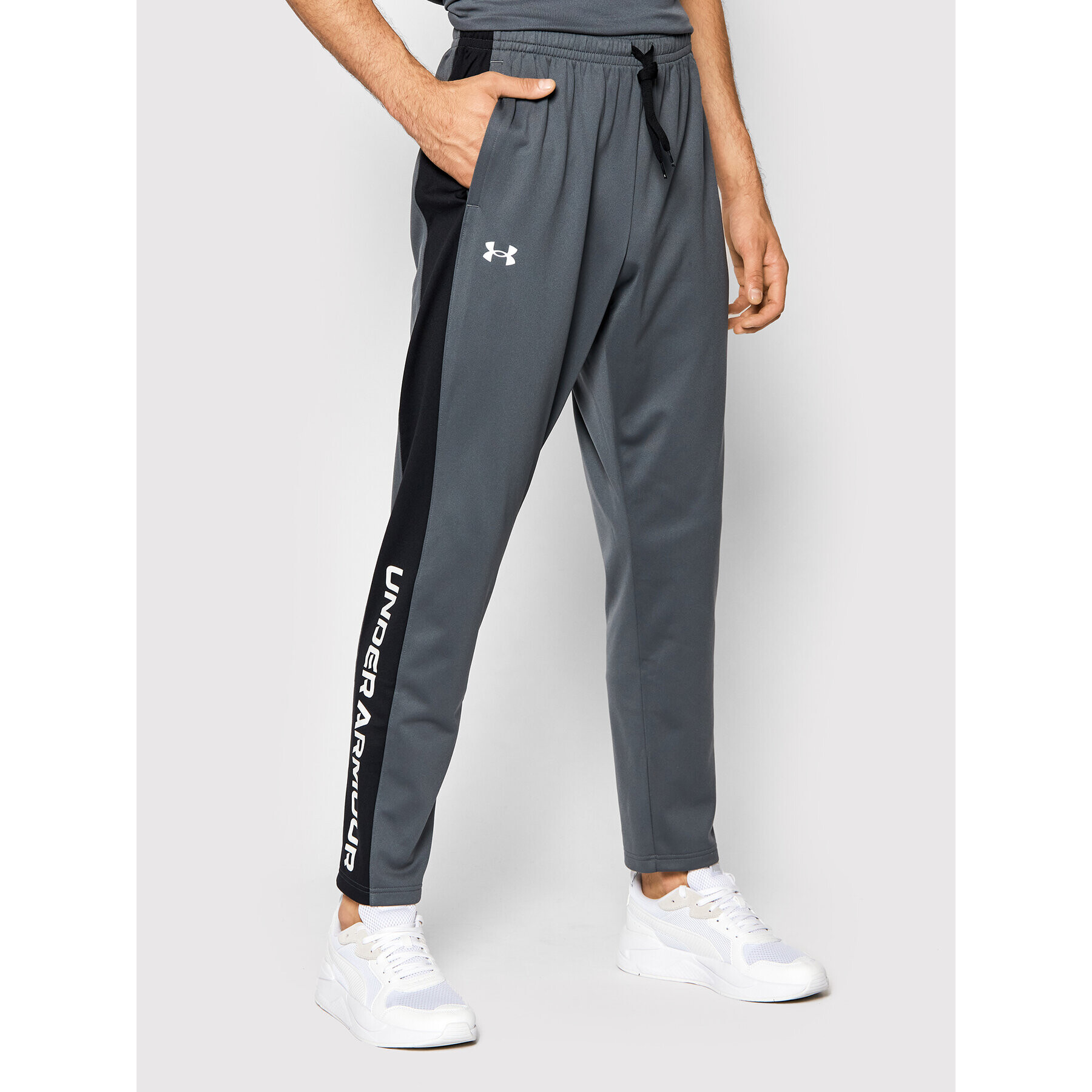 Under Armour Teplákové kalhoty Ua Brawler 1366213 Šedá Relaxed Fit - Pepit.cz