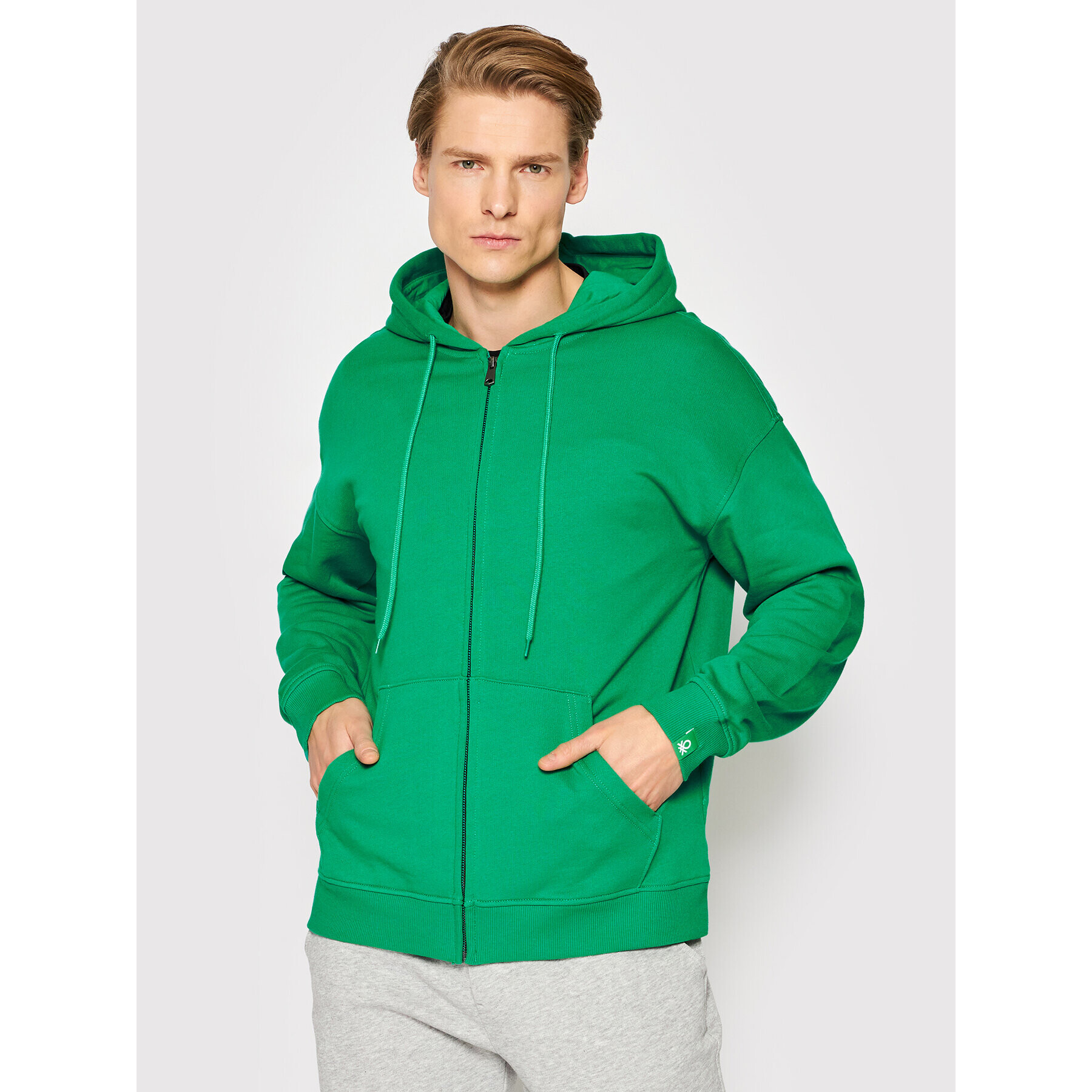 United Colors Of Benetton Mikina 3J68U5001 Zelená Regular Fit - Pepit.cz