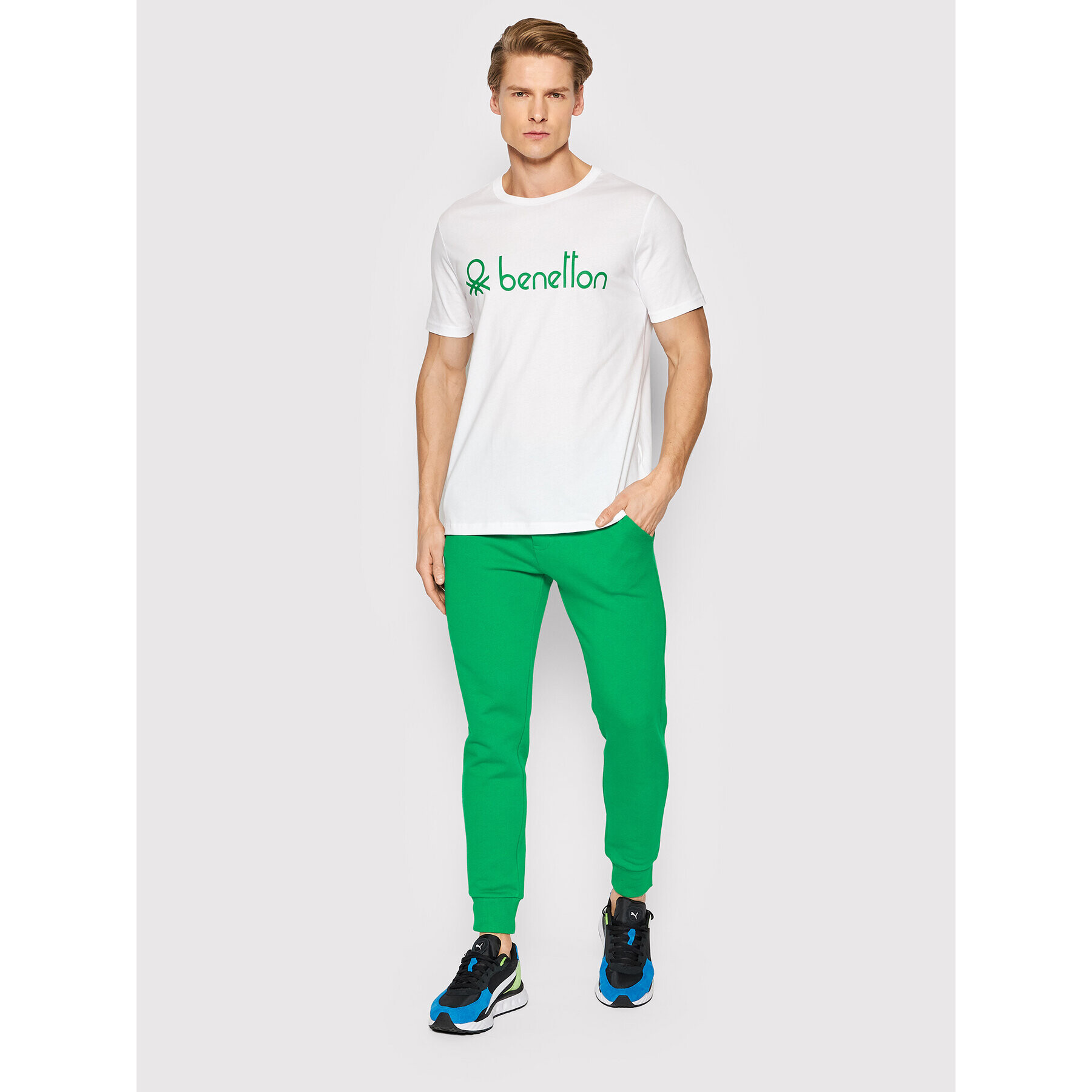 United Colors Of Benetton Teplákové kalhoty 3J68UF002 Zelená Regular Fit - Pepit.cz