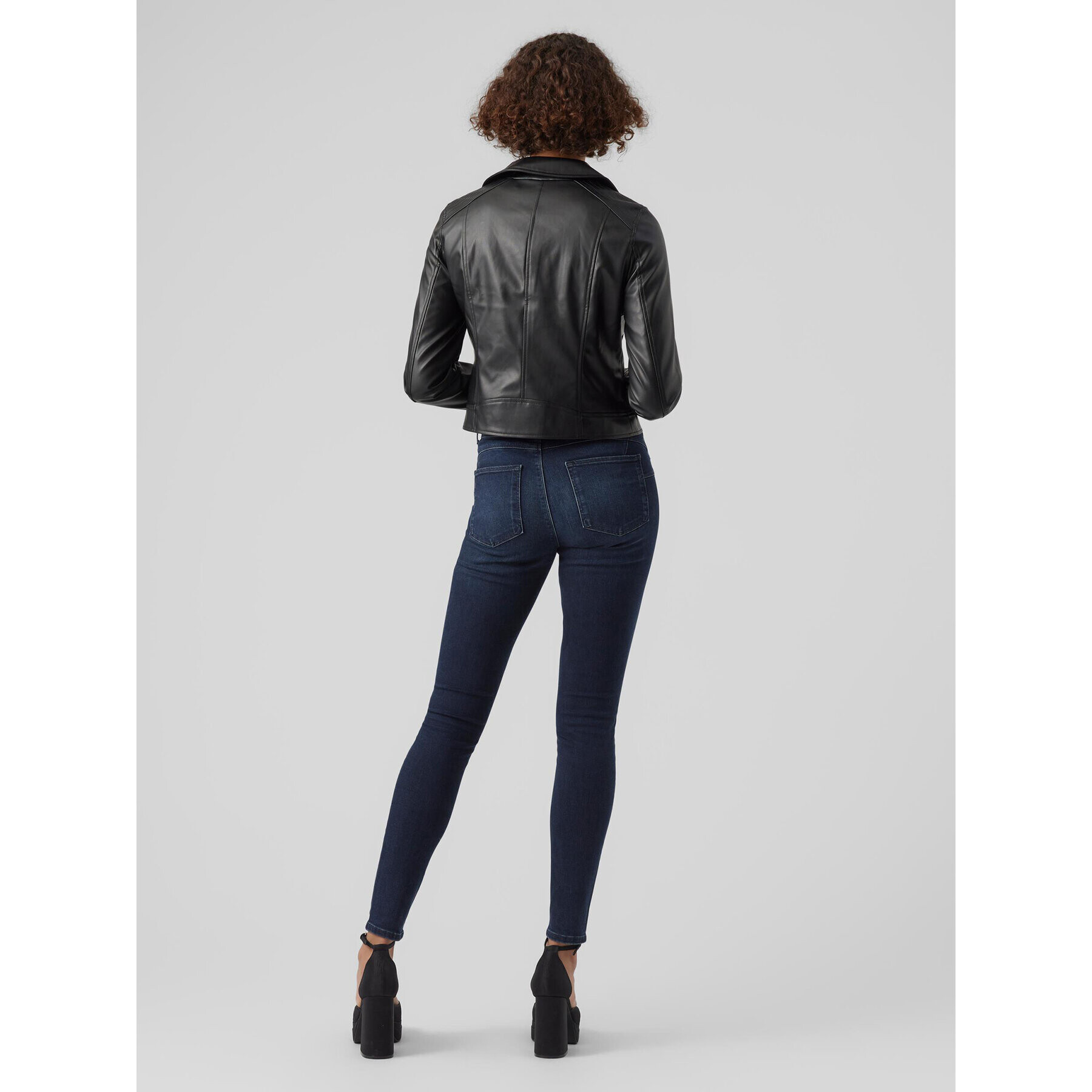 Vero Moda Bunda z imitace kůže Bella 10278269 Černá Regular Fit - Pepit.cz