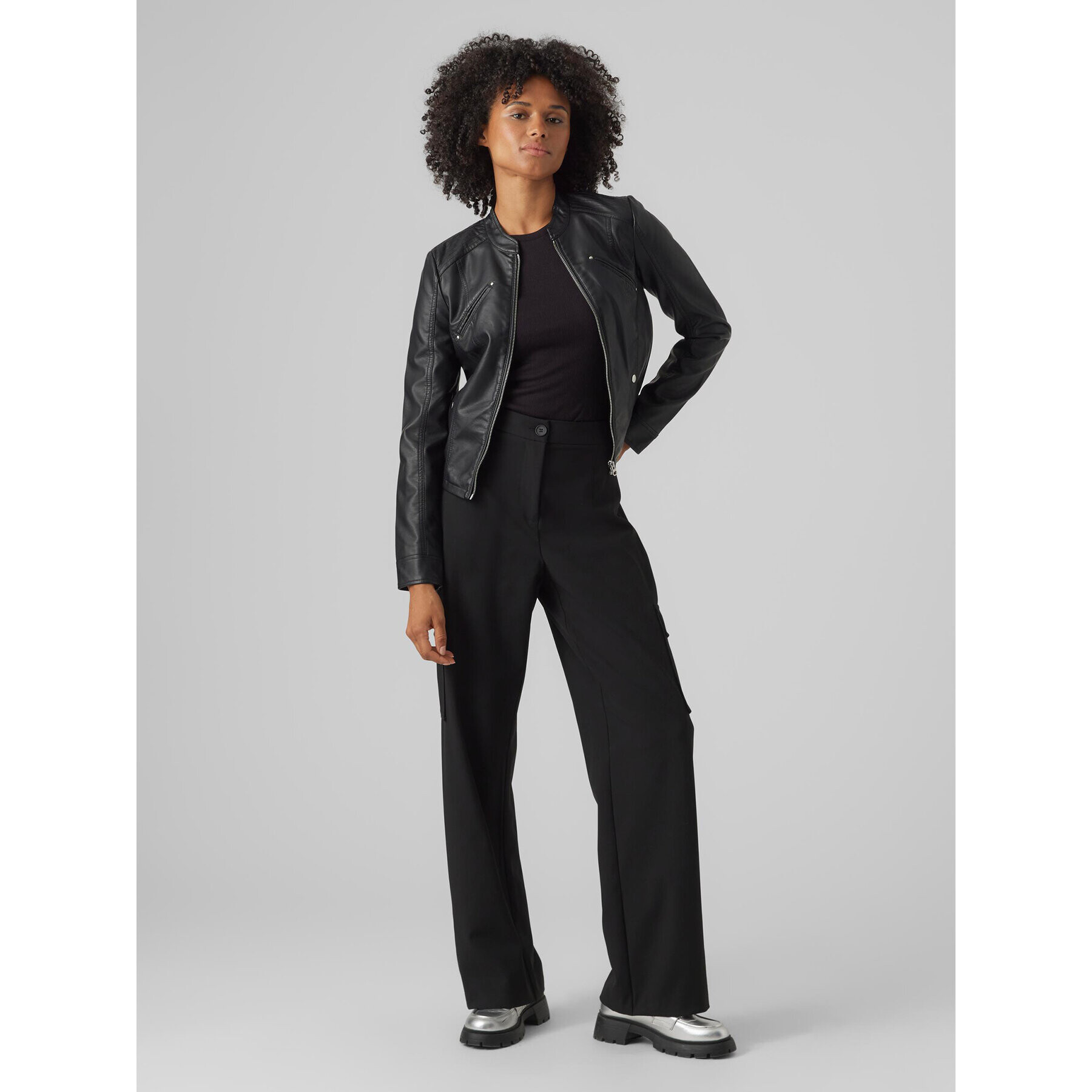 Vero Moda Bunda z imitace kůže Favodona 10288555 Černá Regular Fit - Pepit.cz