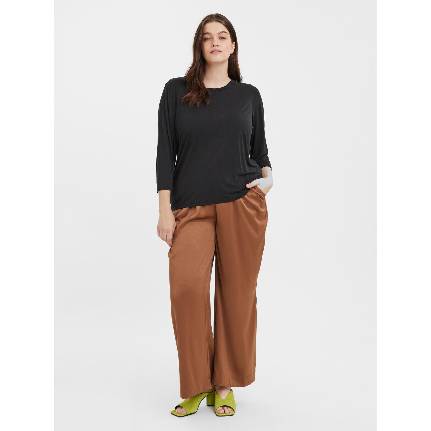 Vero Moda Curve Halenka Evabia 10279540 Černá Regular Fit - Pepit.cz