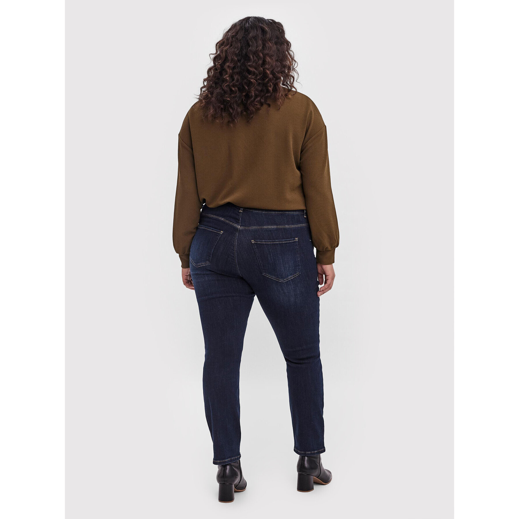 Vero Moda Curve Jeansy Alexa Manya 10252204 Tmavomodrá Slim Fit - Pepit.cz