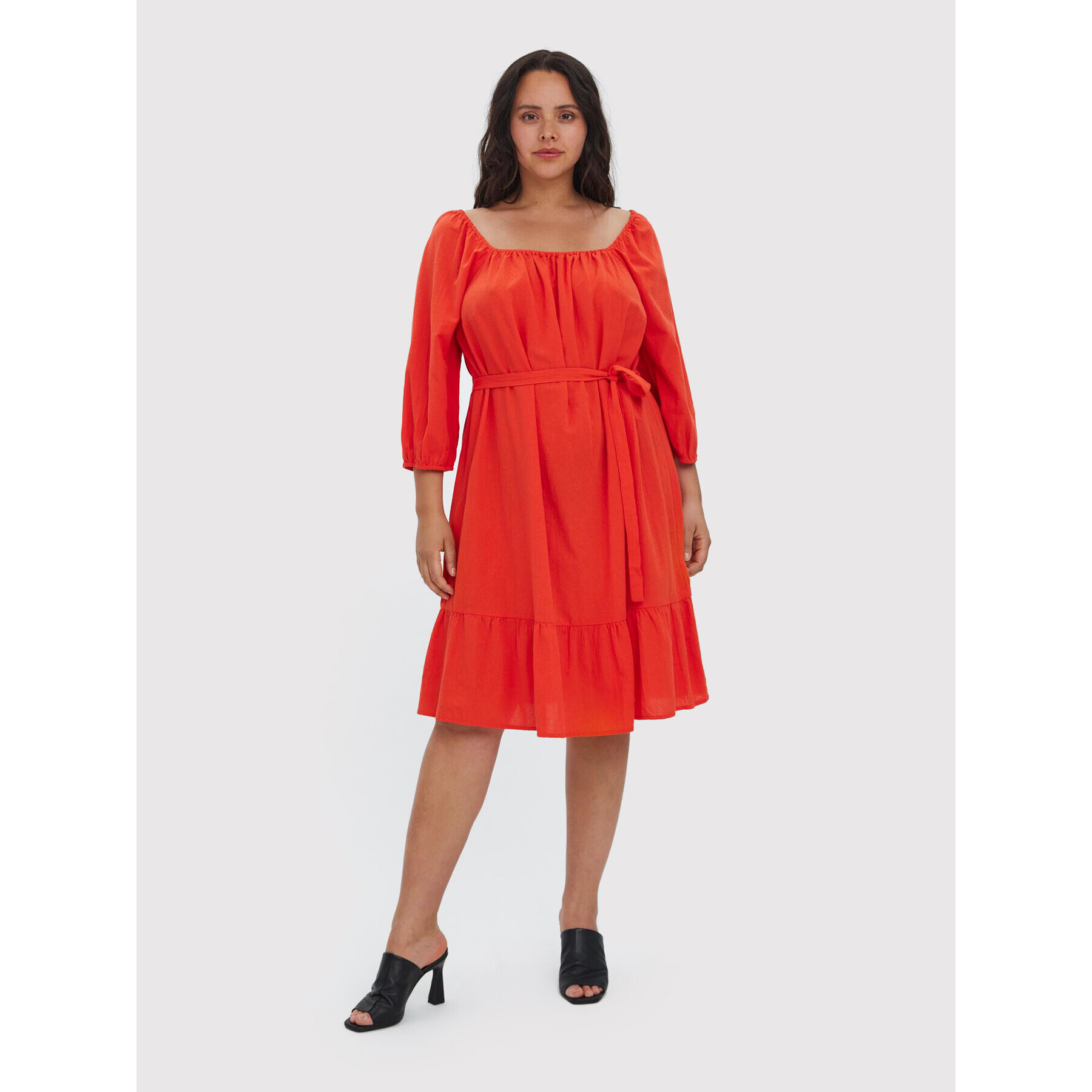 Vero Moda Curve Každodenní šaty Giana 10266024 Červená Regular Fit - Pepit.cz