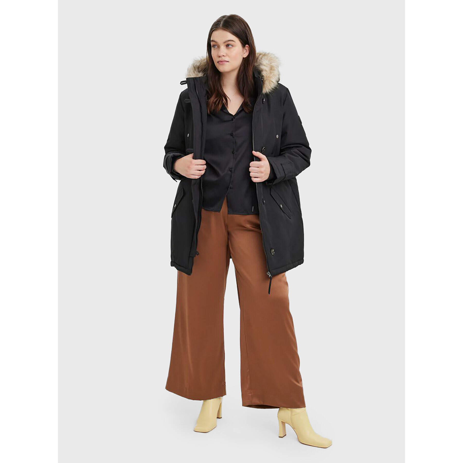 Vero Moda Curve Parka Storm 10276474 Černá Regular Fit - Pepit.cz