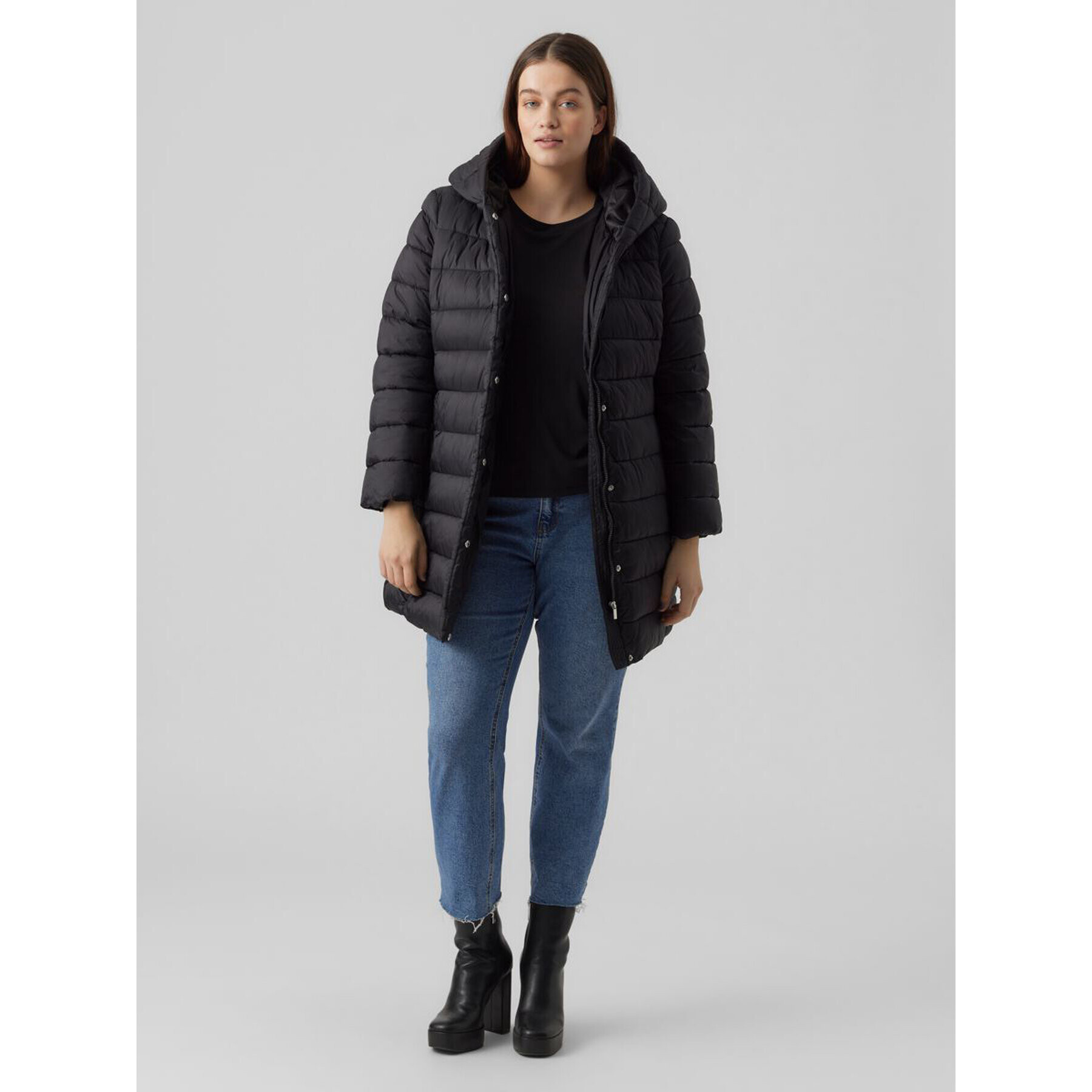 Vero Moda Curve Vatovaná bunda Carmen 10279554 Černá Regular Fit - Pepit.cz