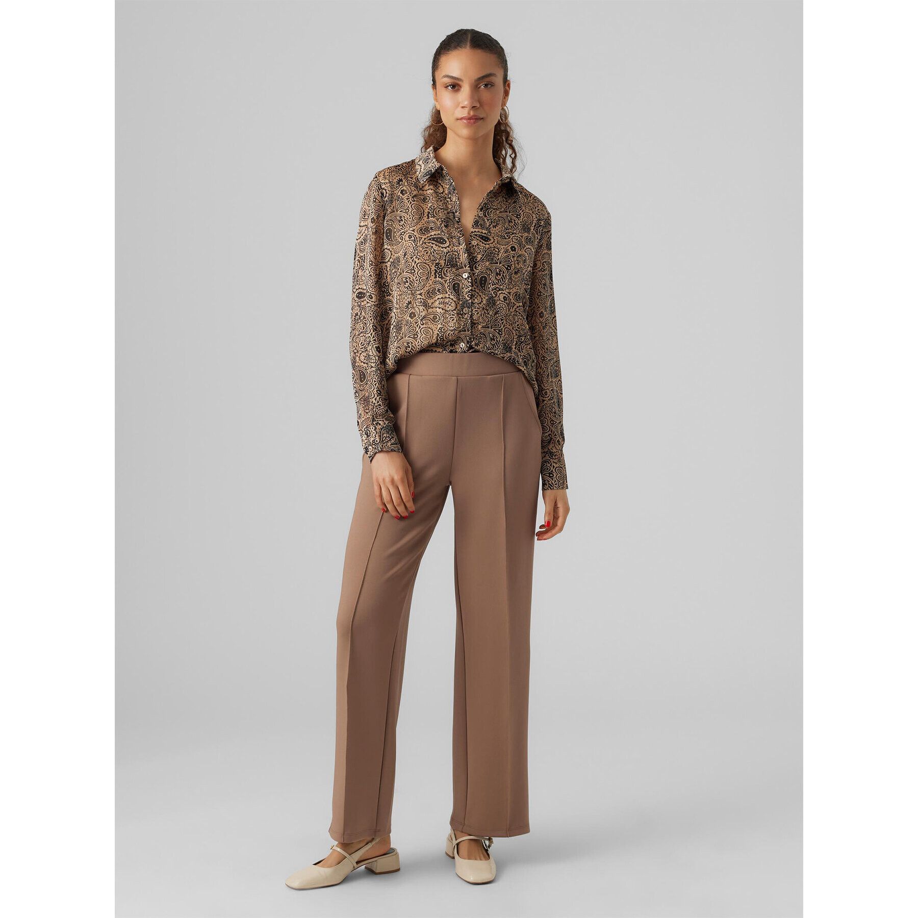 Vero Moda Kalhoty z materiálu 10296830 Hnědá Relaxed Fit - Pepit.cz