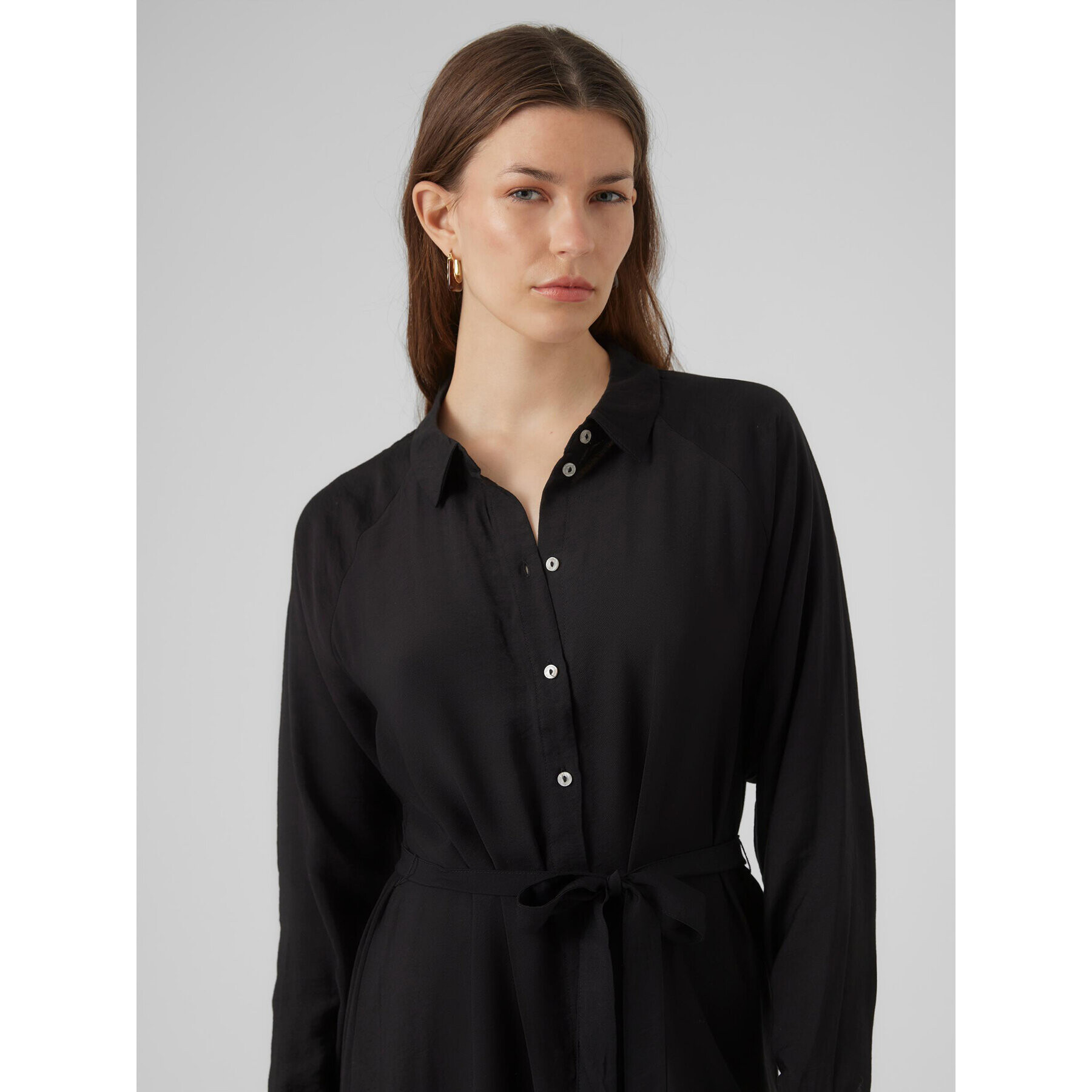 Vero Moda Košilové šaty 10295296 Černá Regular Fit - Pepit.cz