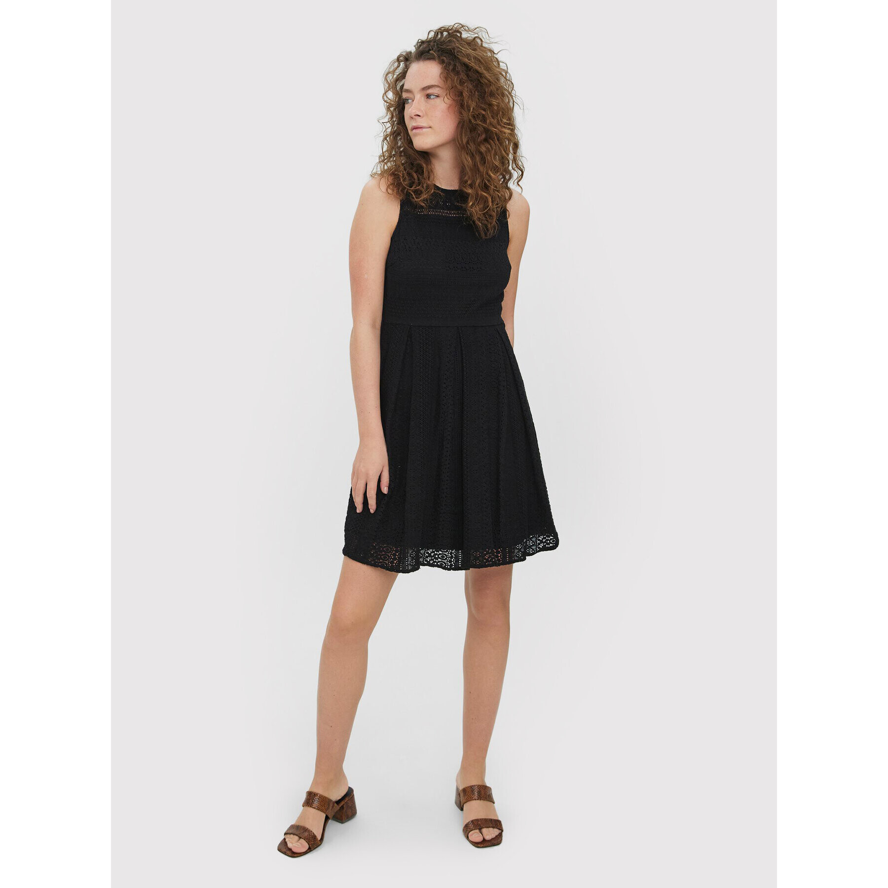 Vero Moda Letní šaty Honey 10272504 Černá Regular Fit - Pepit.cz