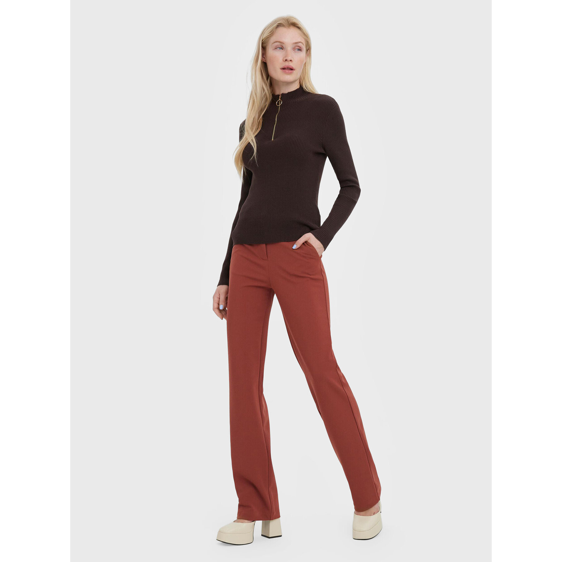 Vero Moda Svetr Evie 10269110 Hnědá Slim Fit - Pepit.cz